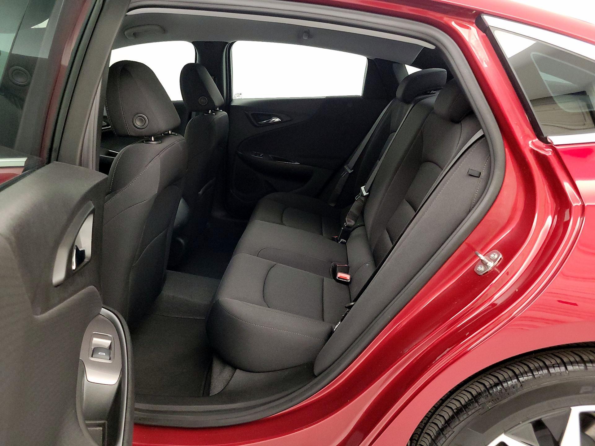 Thumbnail: 2024 Chevrolet Malibu - 19