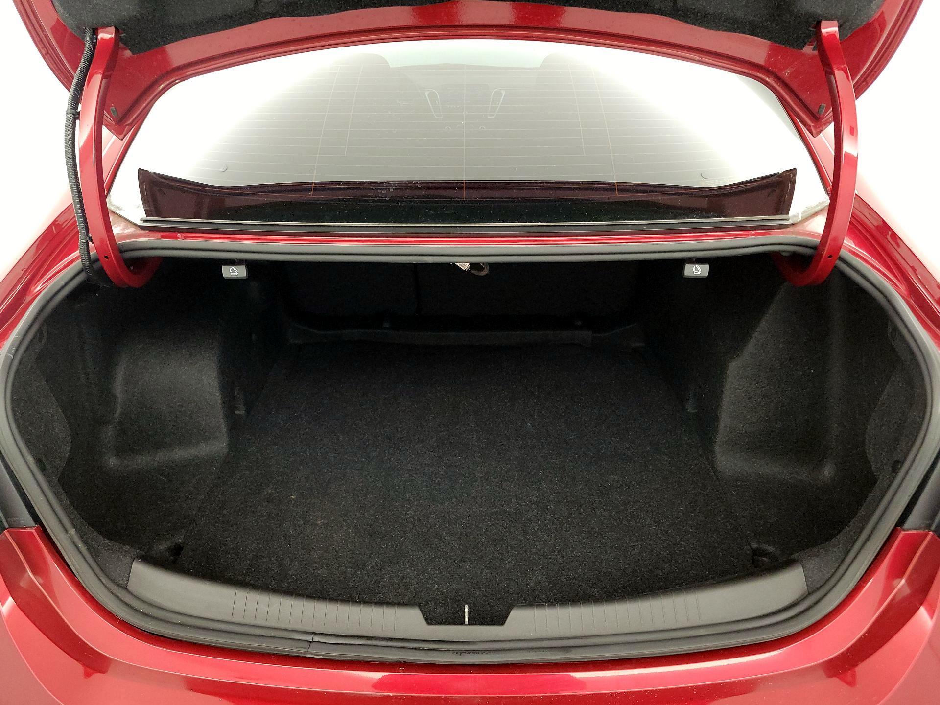 Thumbnail: 2024 Chevrolet Malibu - 20