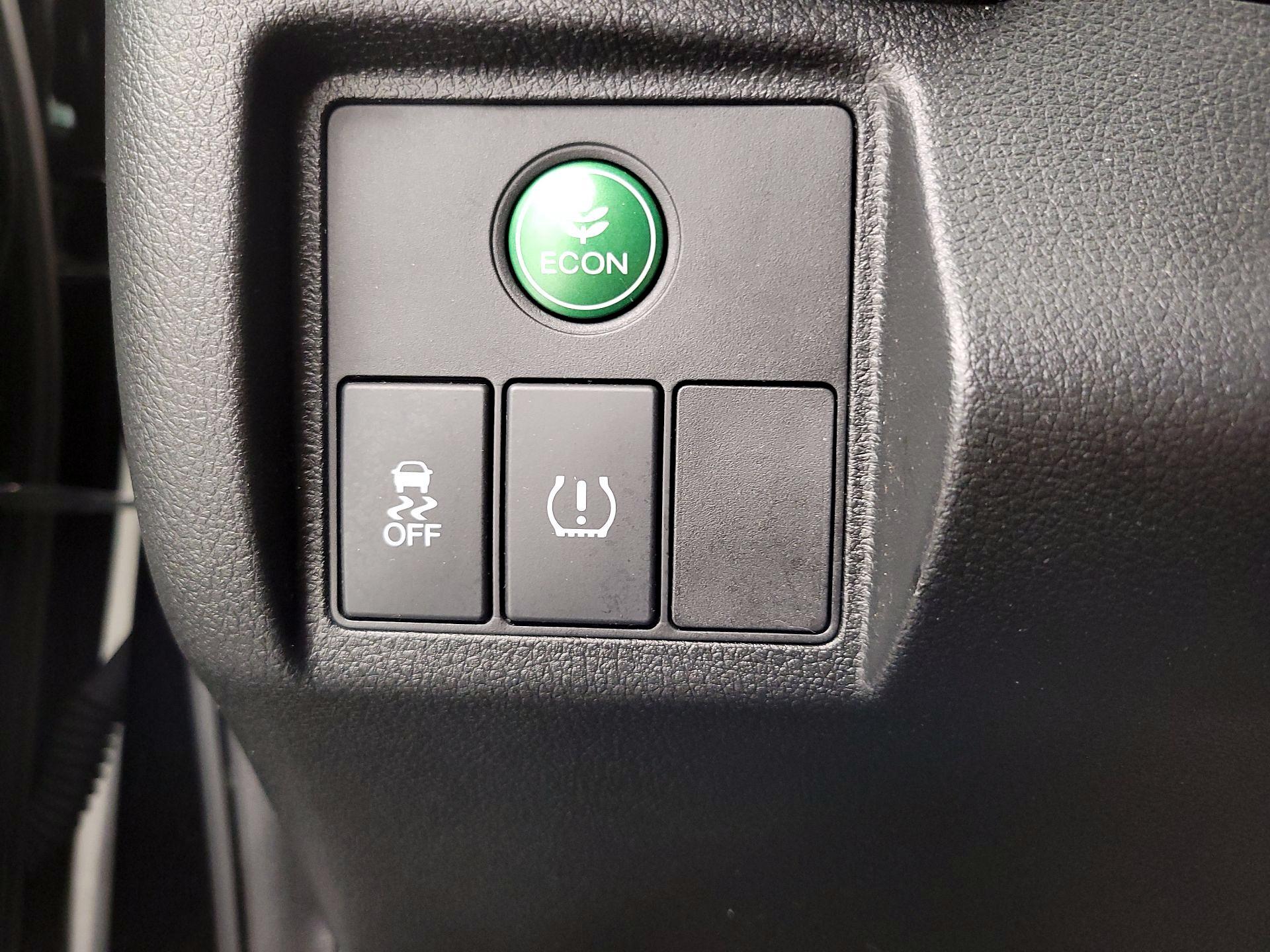 Thumbnail: 2017 Honda HR-V - 13