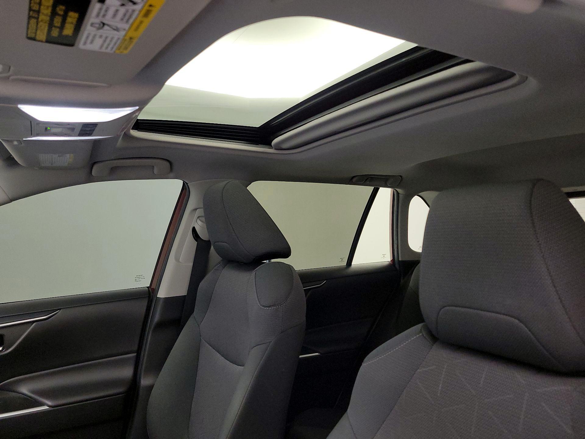 Thumbnail: 2024 Toyota RAV4 - 19