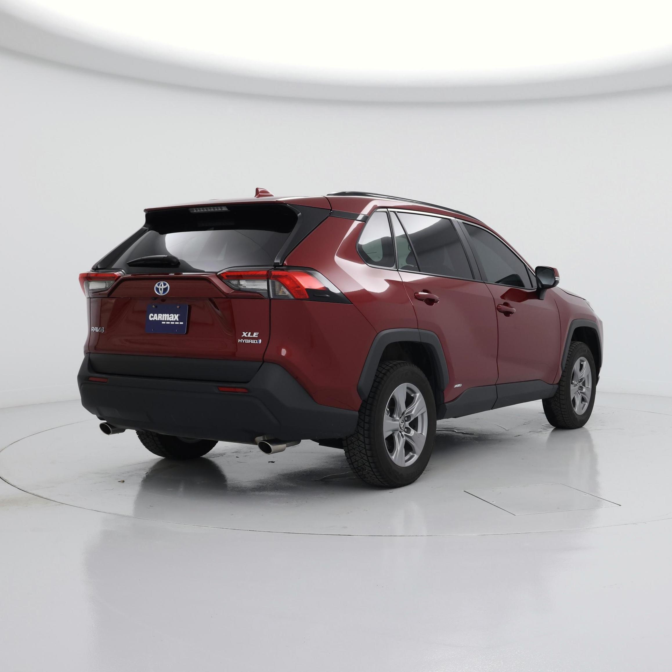 Thumbnail: 2024 Toyota RAV4 - 8