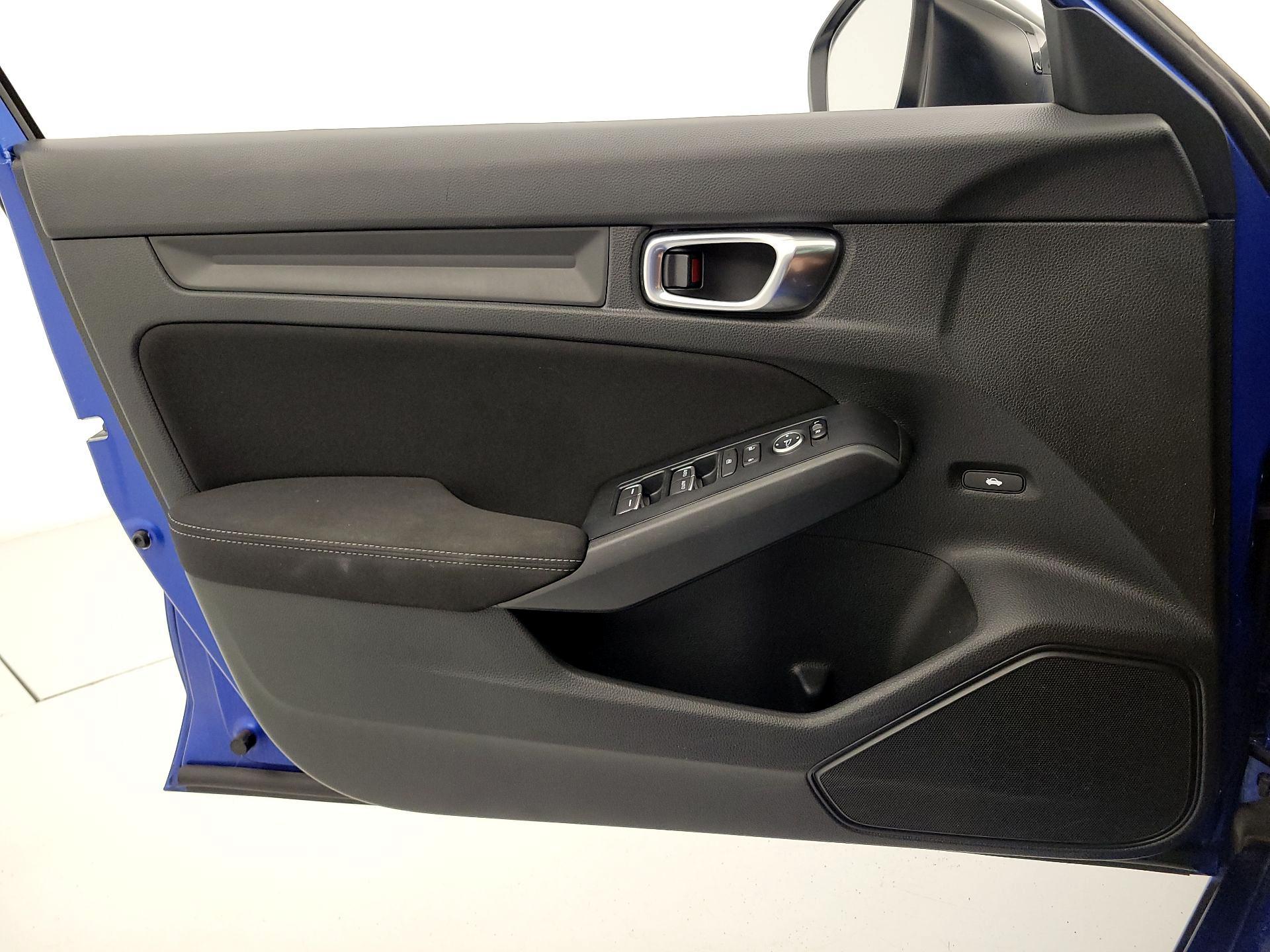 Thumbnail: 2024 Honda Civic - 12