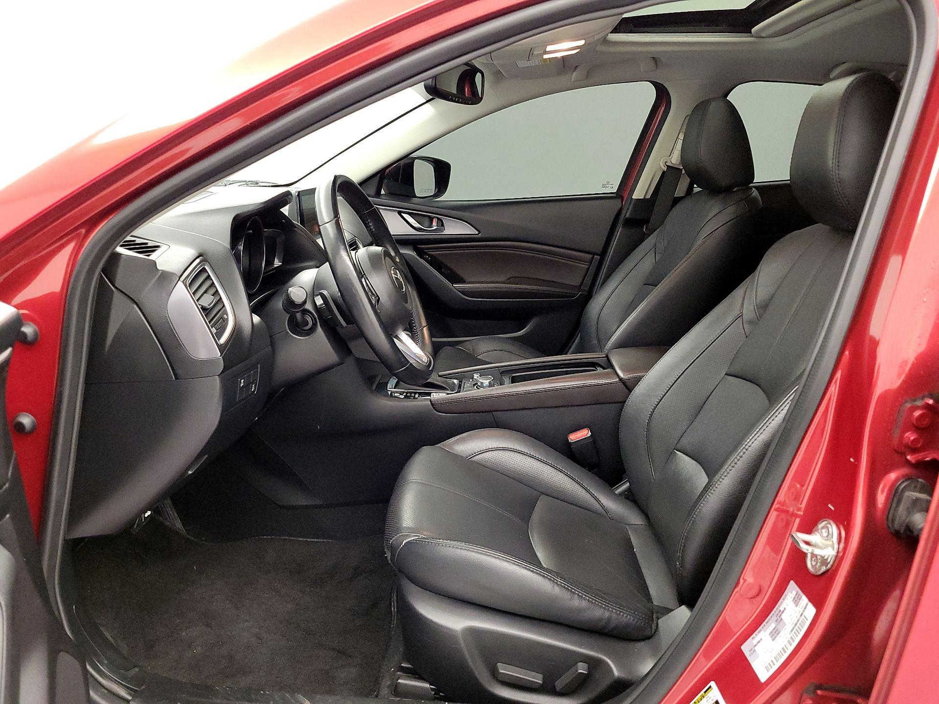 Thumbnail: 2017 Mazda Mazda3 - 11