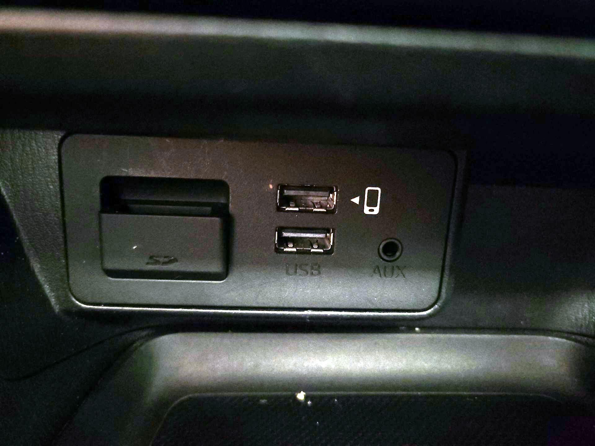 Thumbnail: 2017 Mazda Mazda3 - 18