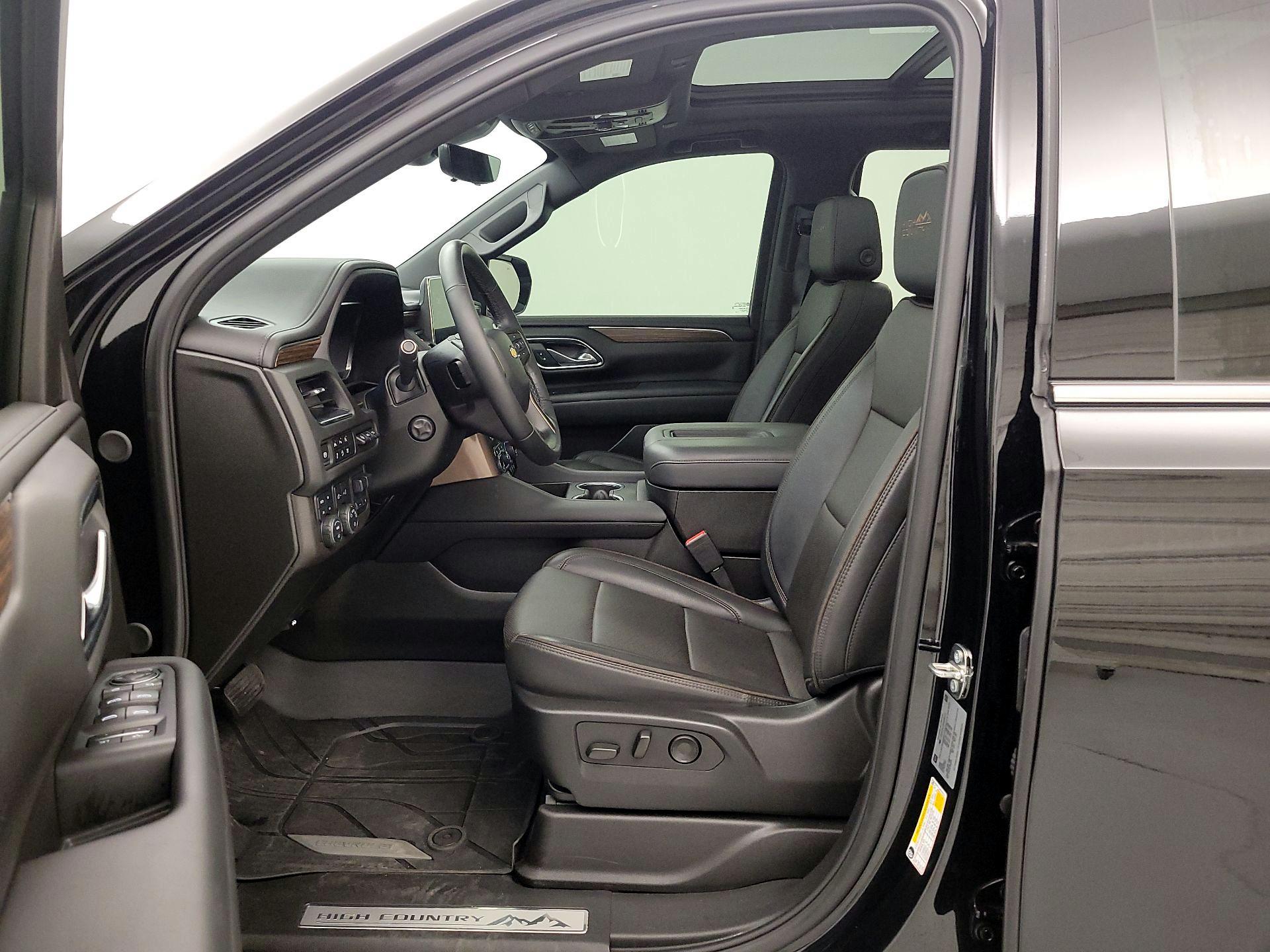 Thumbnail: 2024 Chevrolet Tahoe - 11