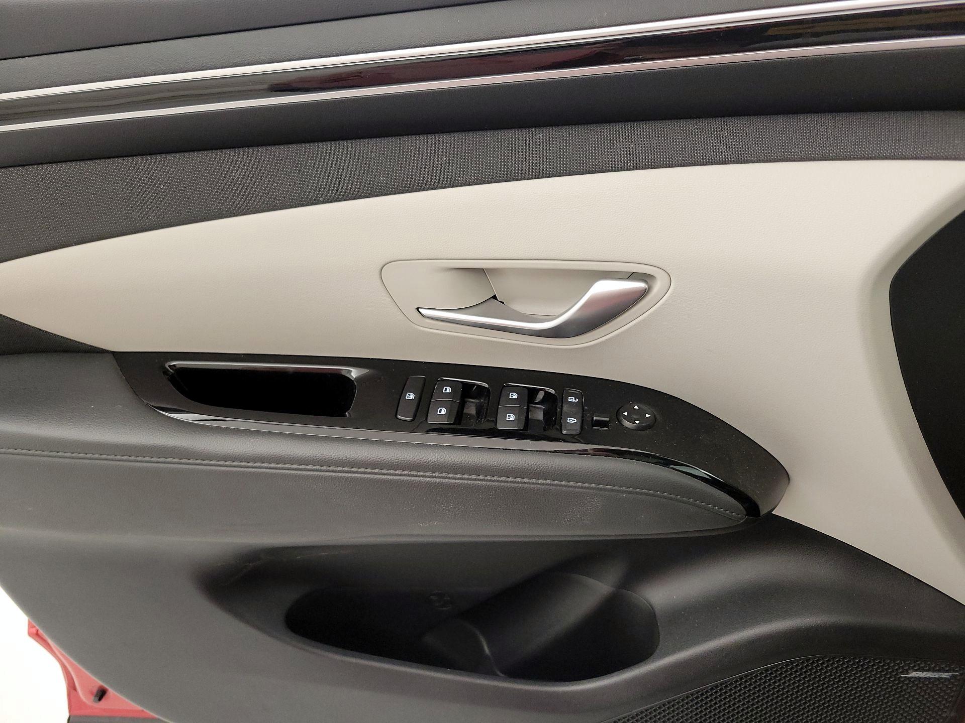 Thumbnail: 2022 Hyundai Tucson - 12