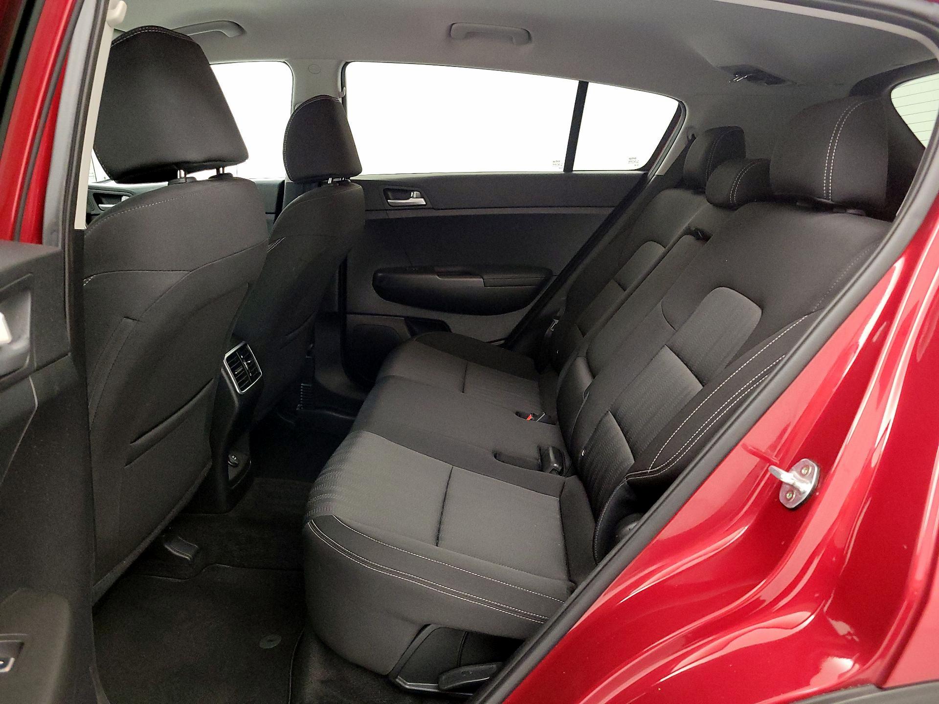 Thumbnail: 2020 Kia Sportage - 19