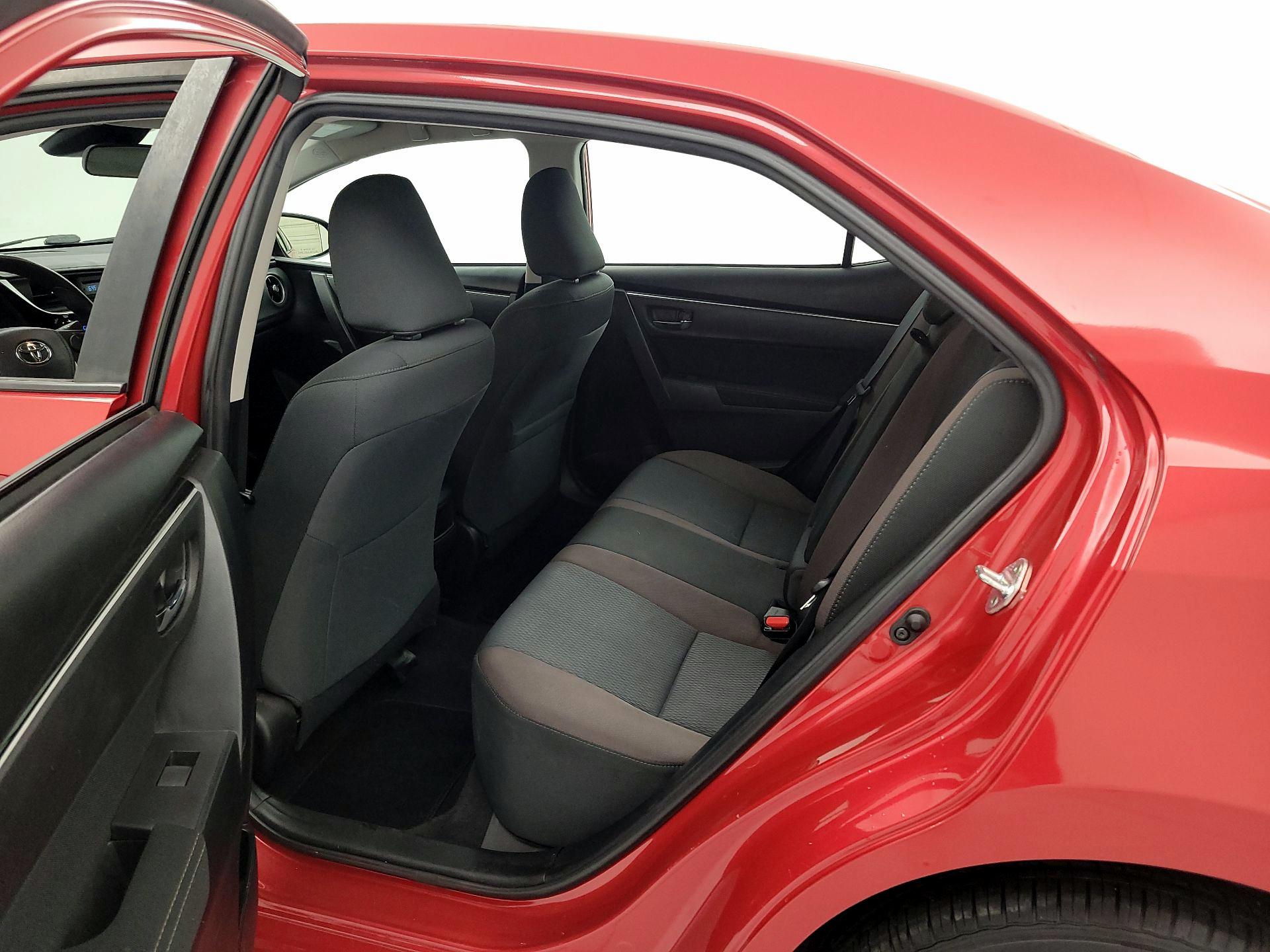 Thumbnail: 2019 Toyota Corolla - 19