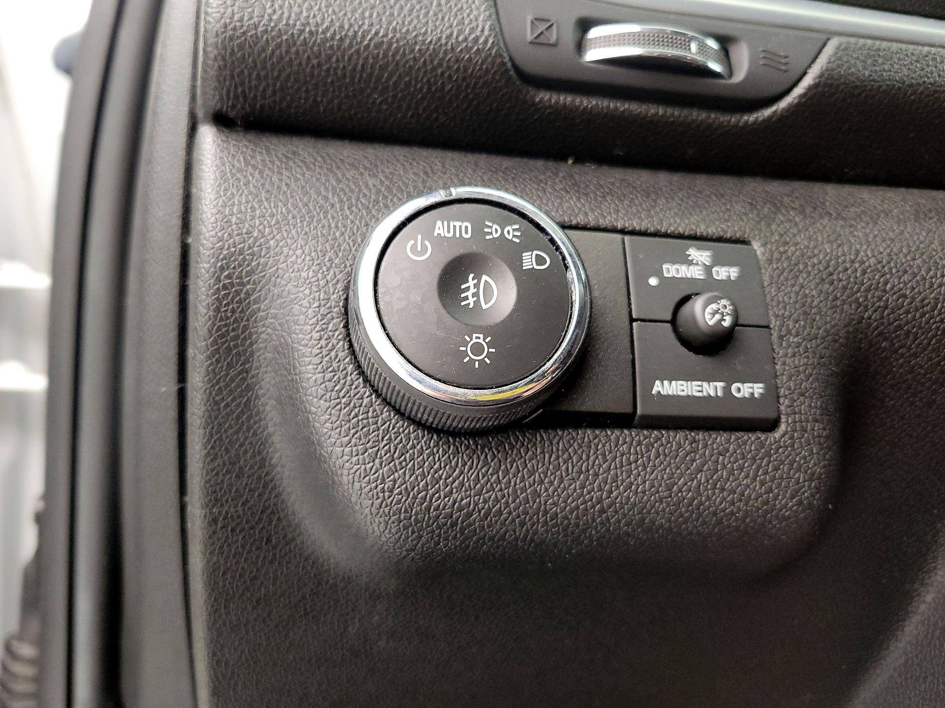 Thumbnail: 2017 Chevrolet Traverse - 13