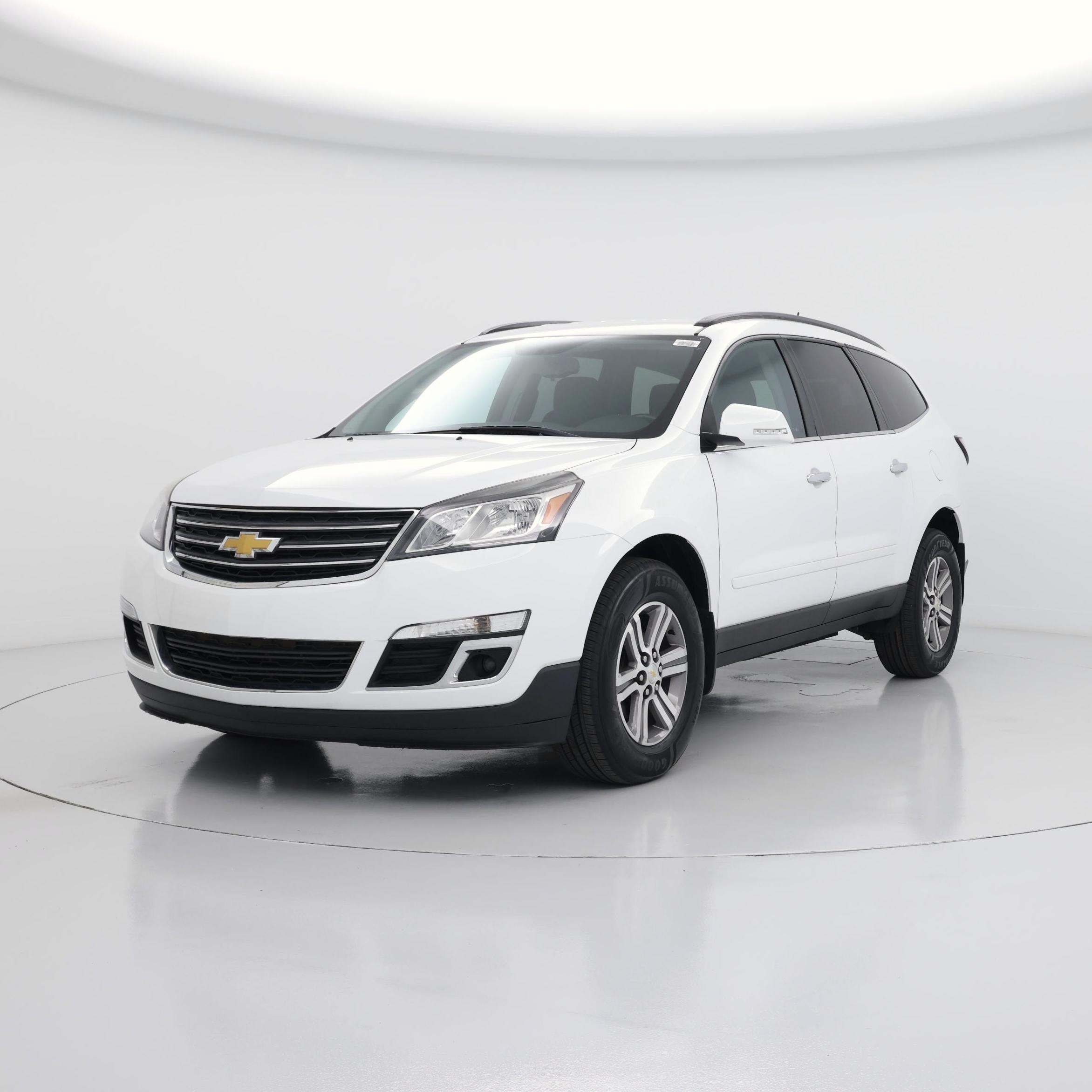 Thumbnail: 2017 Chevrolet Traverse - 4