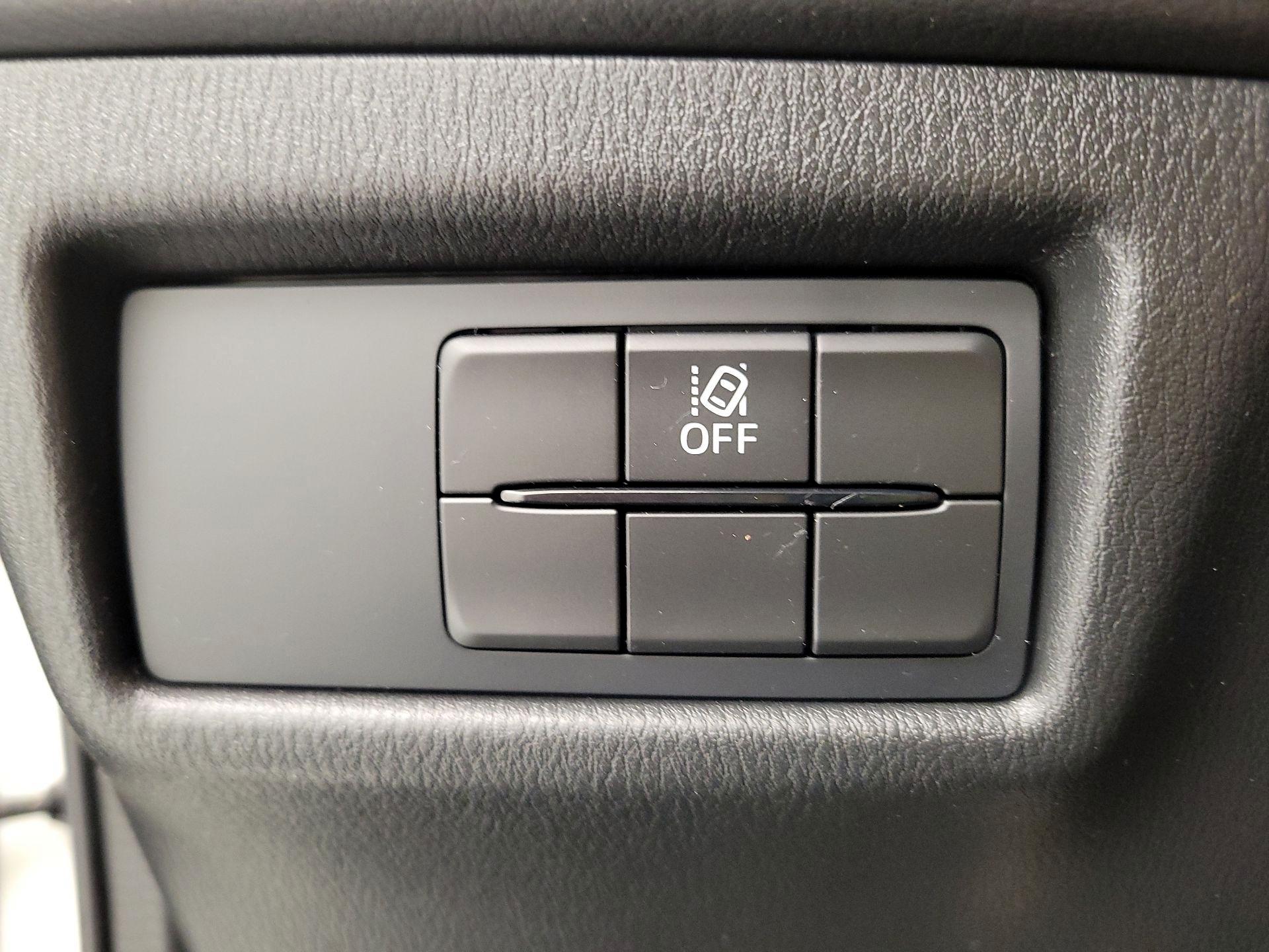 Thumbnail: 2023 Mazda CX-5 - 13