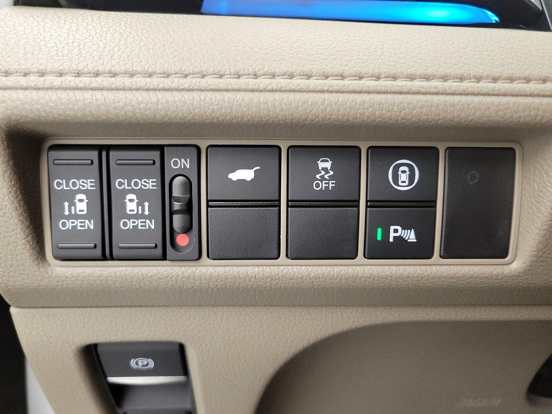 Thumbnail: 2024 Honda Odyssey - 13