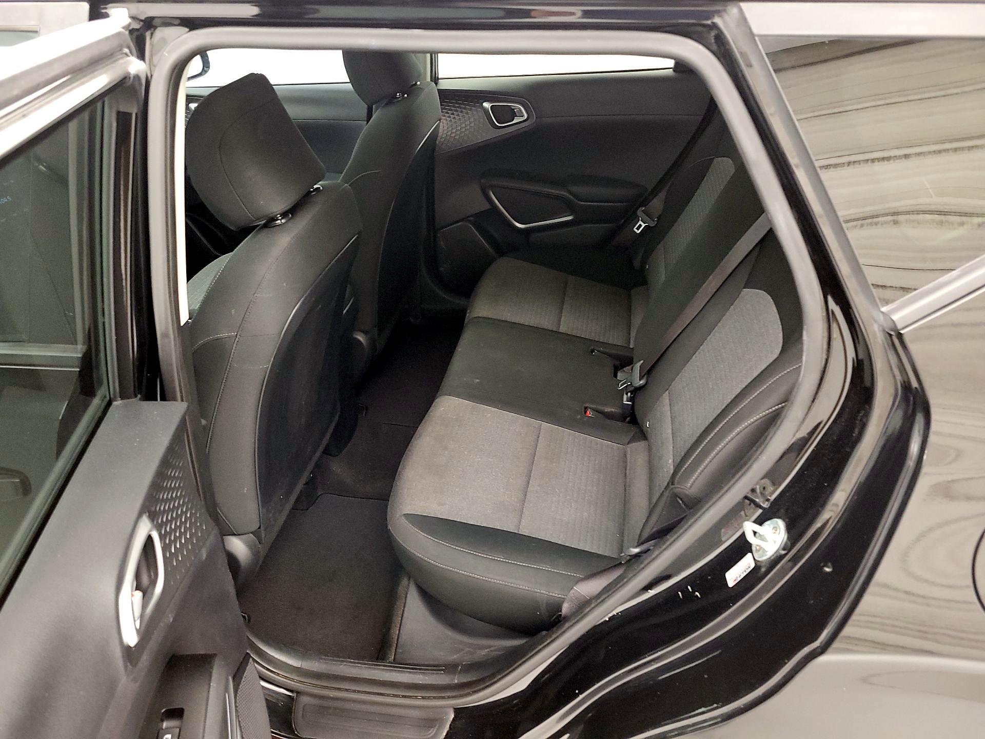 Thumbnail: 2020 Kia Soul - 20