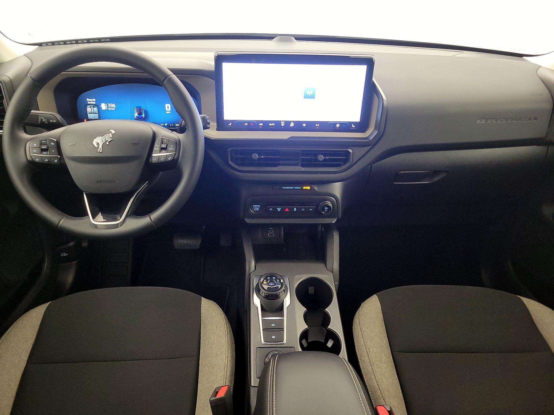 Thumbnail: 2025 Ford Bronco Sport - 9