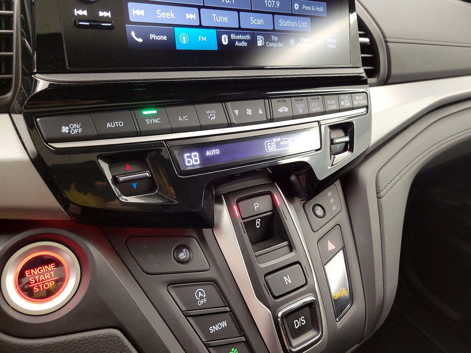 2025 Honda Odyssey Sport L - Photo 17