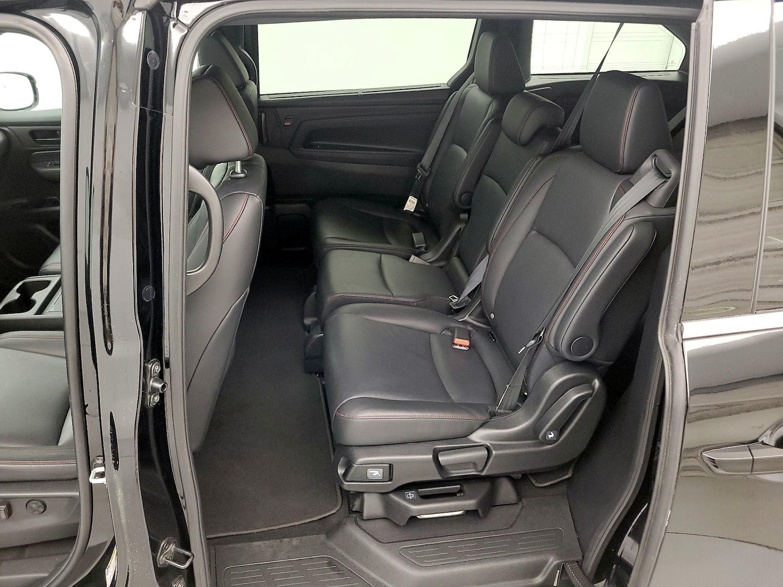 2025 Honda Odyssey Sport L - Photo 21