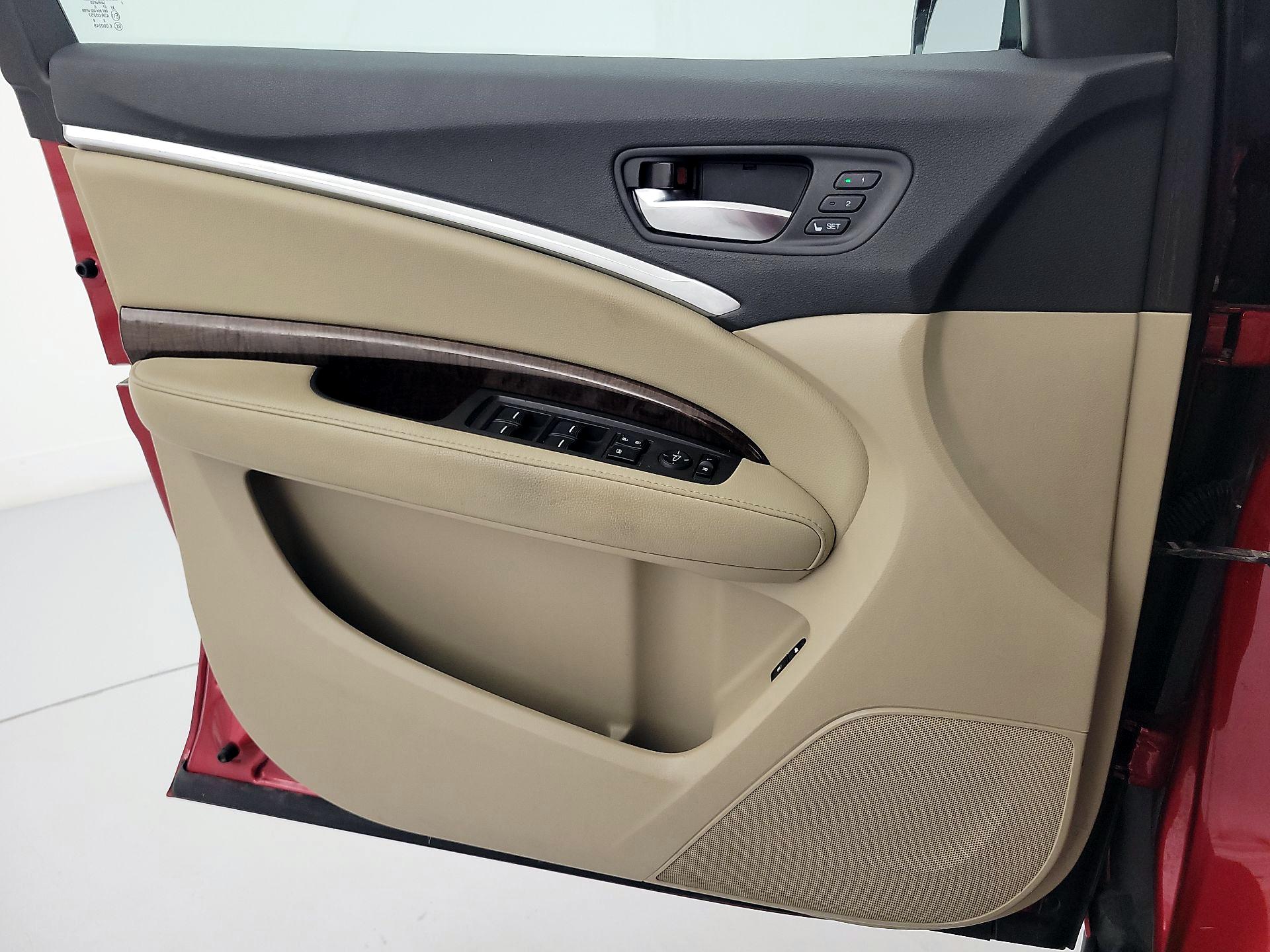 Thumbnail: 2020 Acura MDX - 12