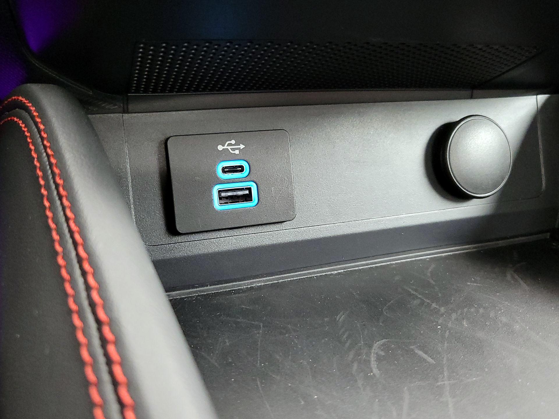 Thumbnail: 2025 Ford Mustang - 19