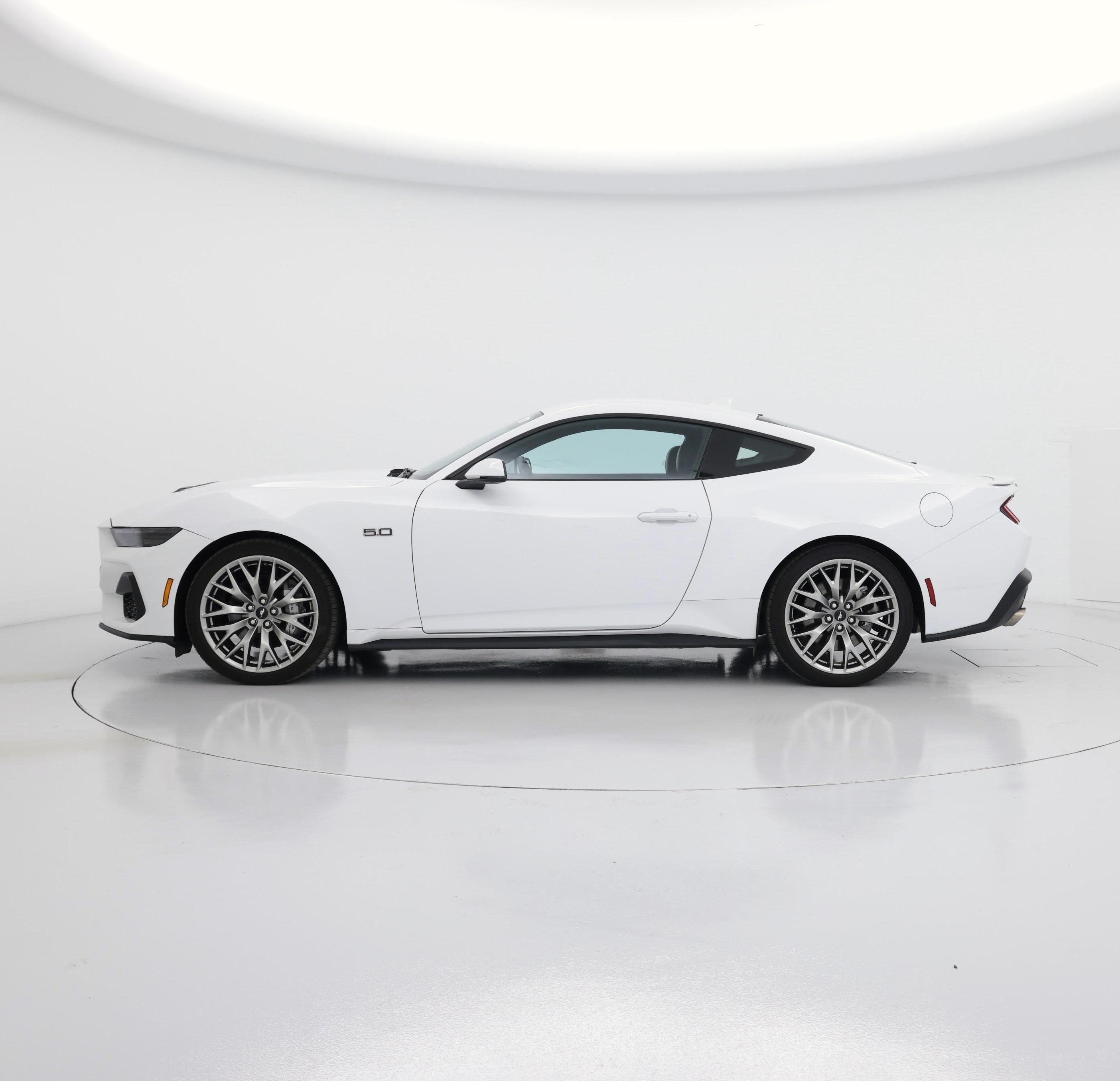 Thumbnail: 2025 Ford Mustang - 3