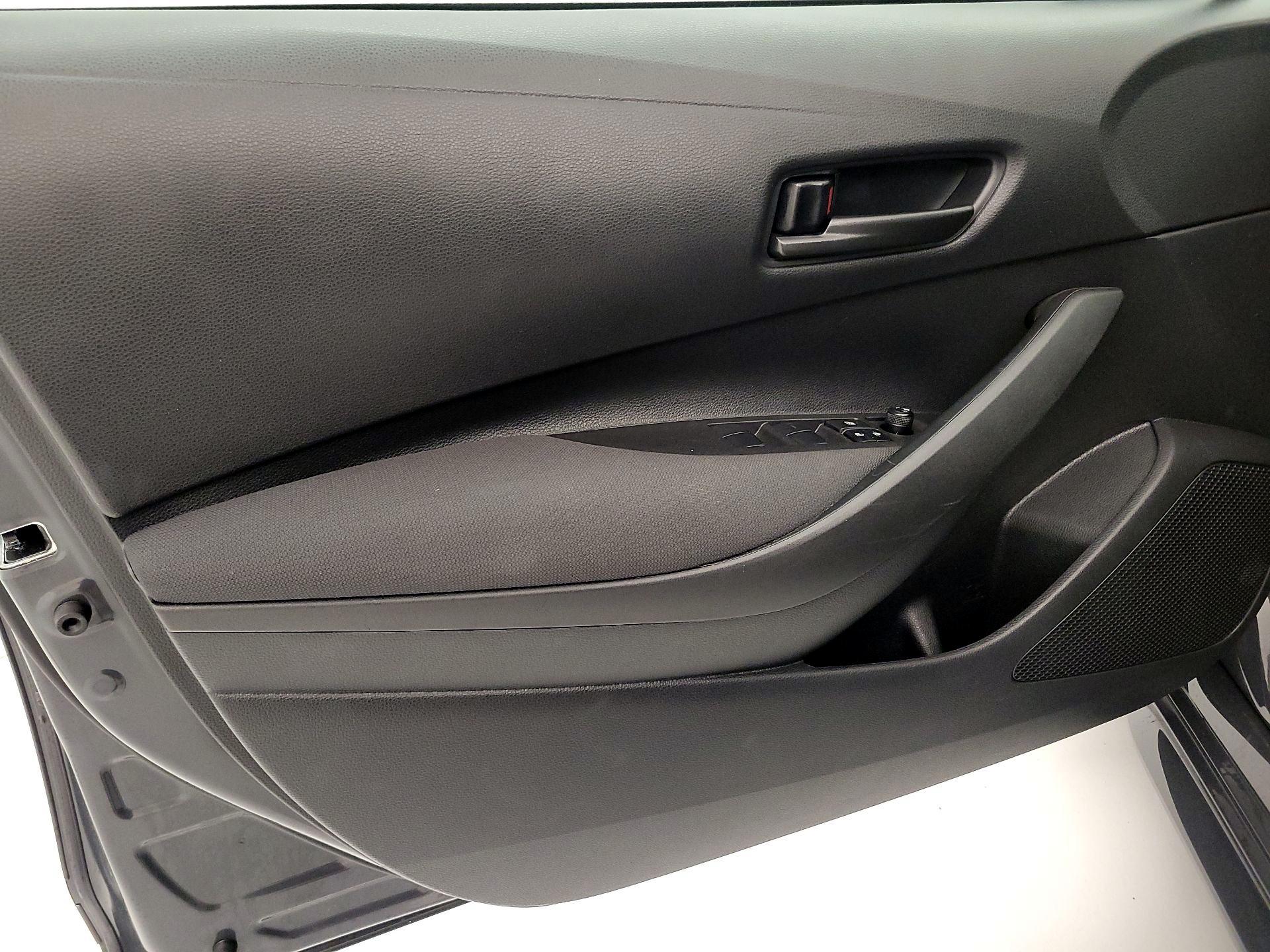 Thumbnail: 2025 Toyota Corolla - 12