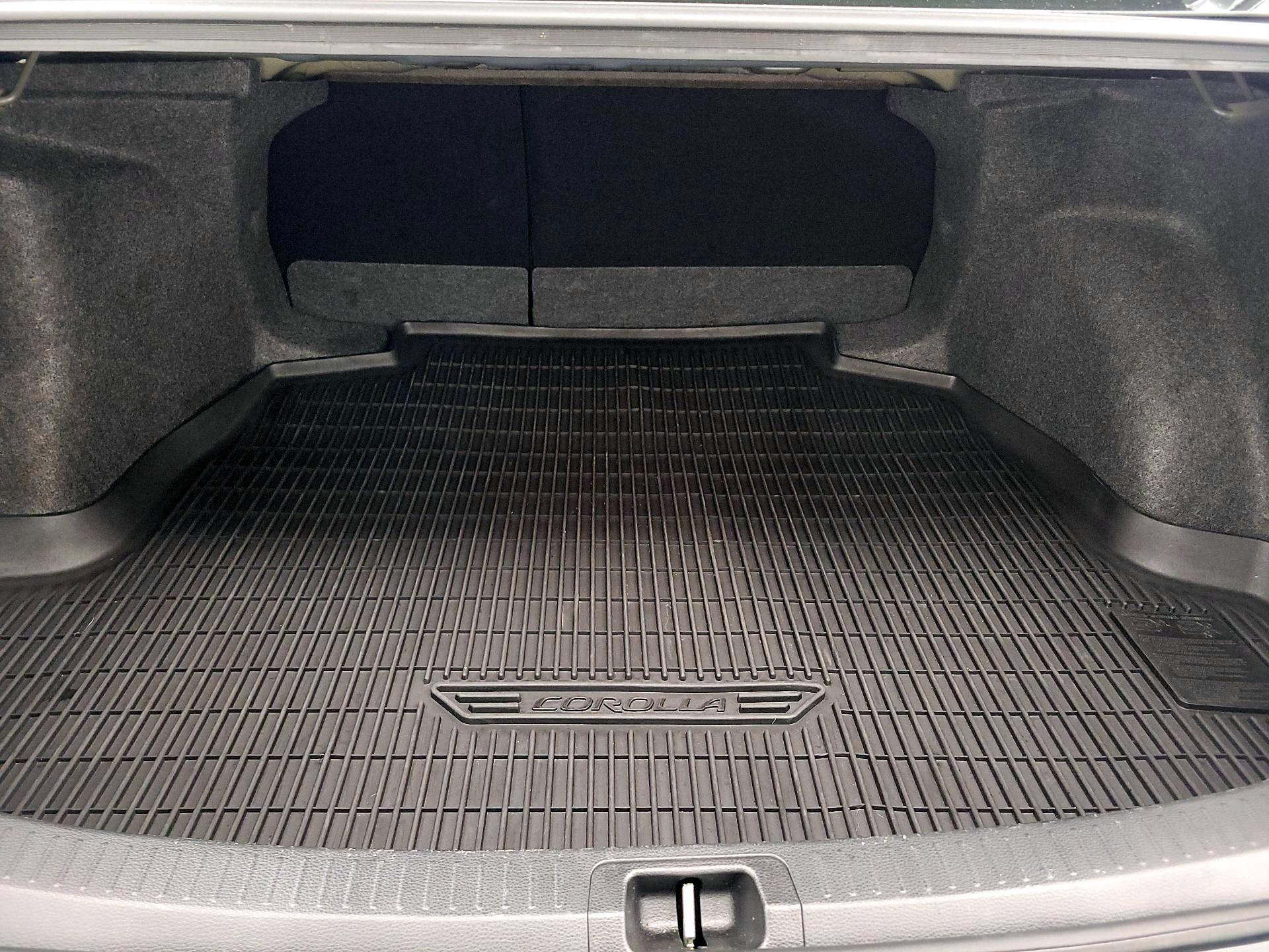 Thumbnail: 2025 Toyota Corolla - 20