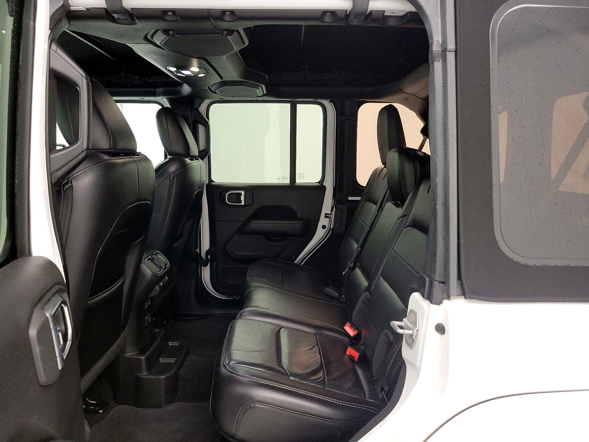 Thumbnail: 2020 Jeep Wrangler - 20