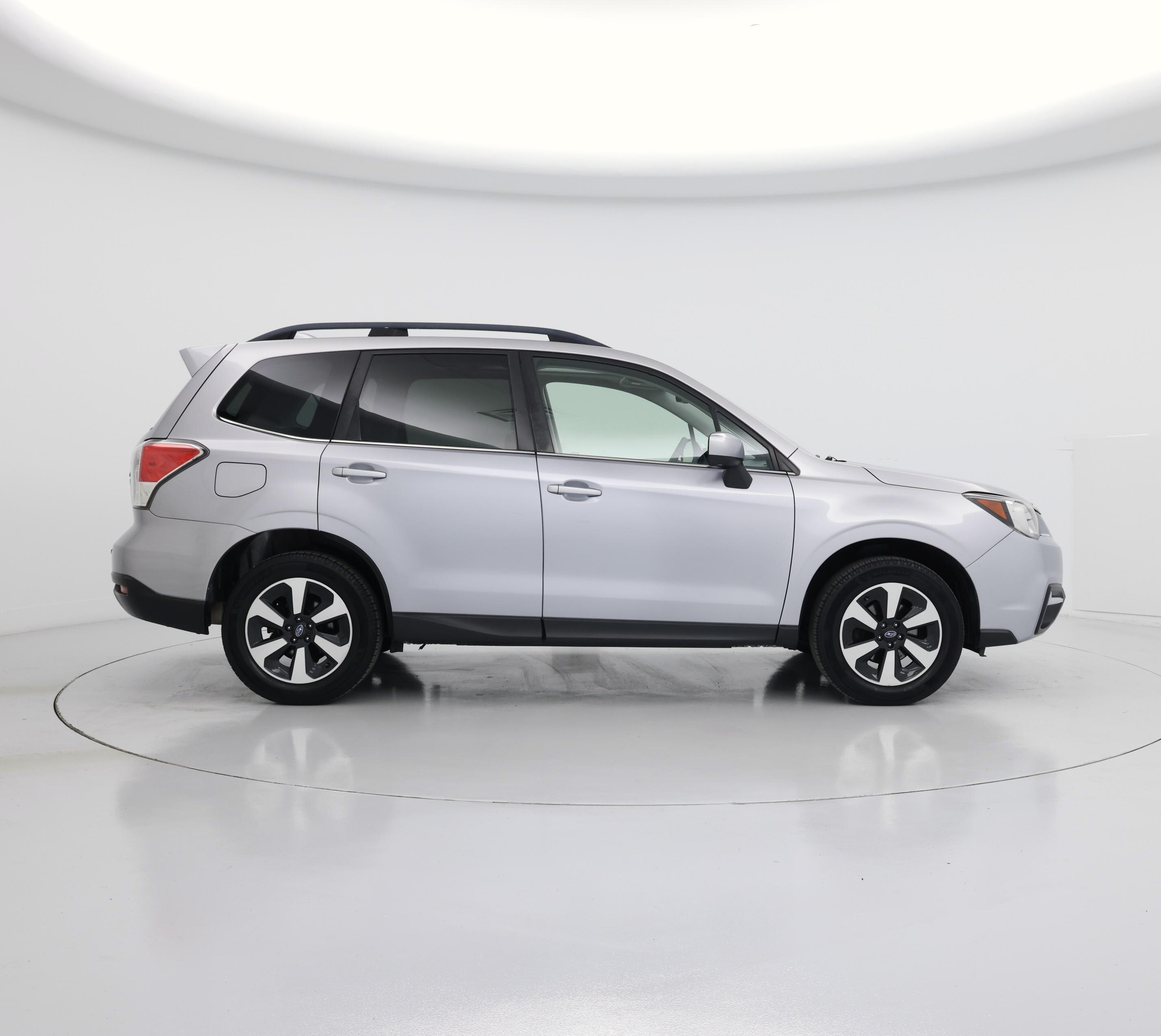 Thumbnail: 2017 Subaru Forester - 7