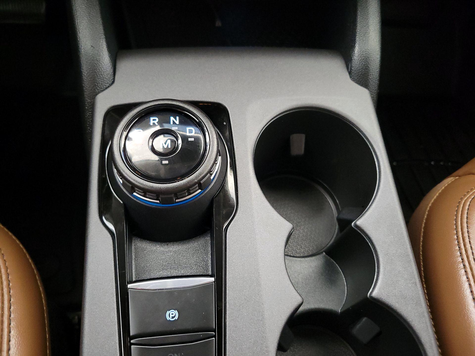 Thumbnail: 2022 Ford Bronco Sport - 17