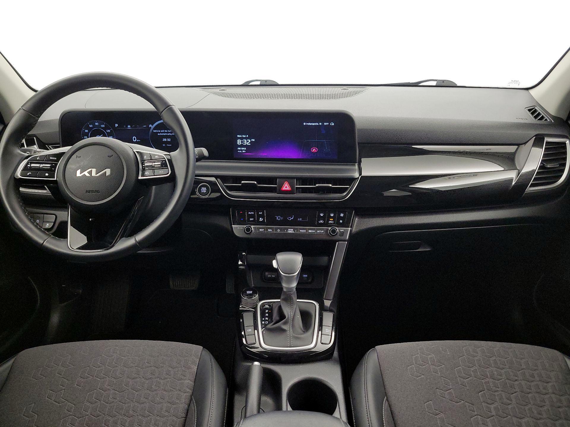 Thumbnail: 2024 Kia Seltos - 9