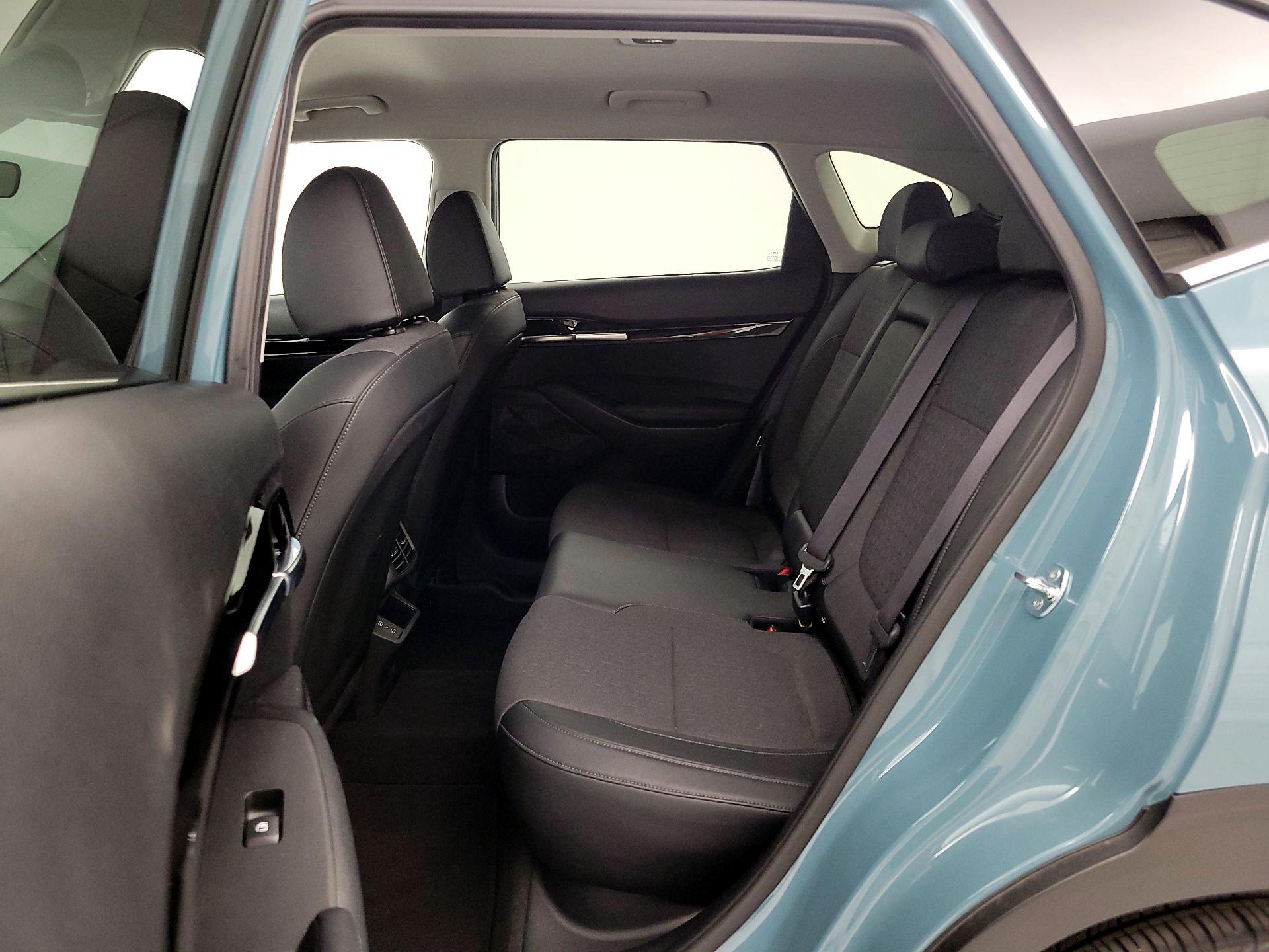 Thumbnail: 2024 Kia Seltos - 20