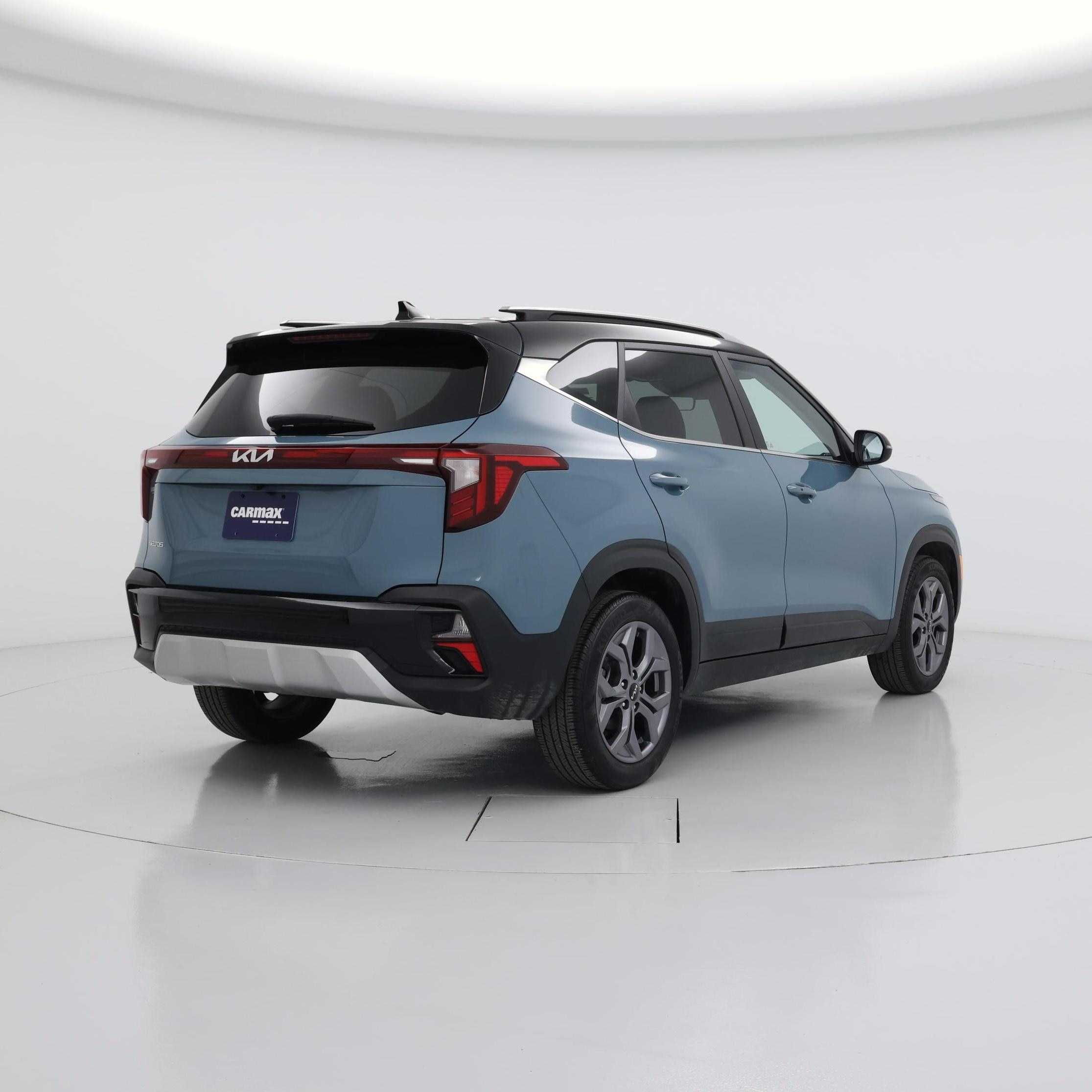 Thumbnail: 2024 Kia Seltos - 8