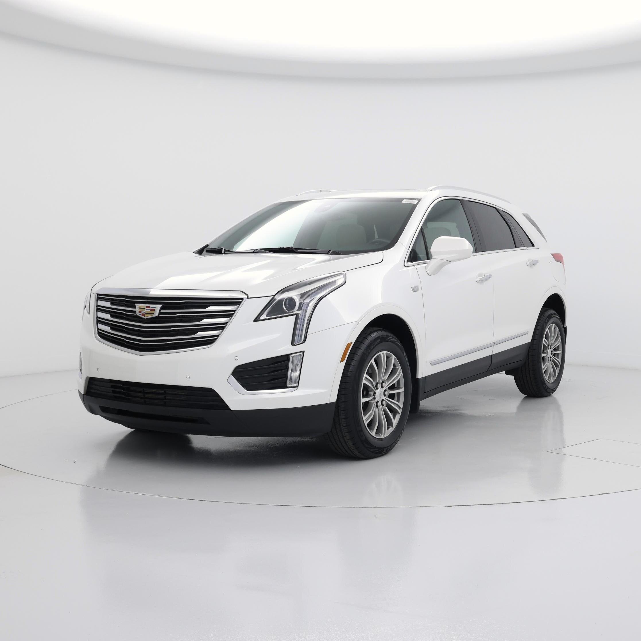 Thumbnail: 2019 Cadillac XT5 - 4
