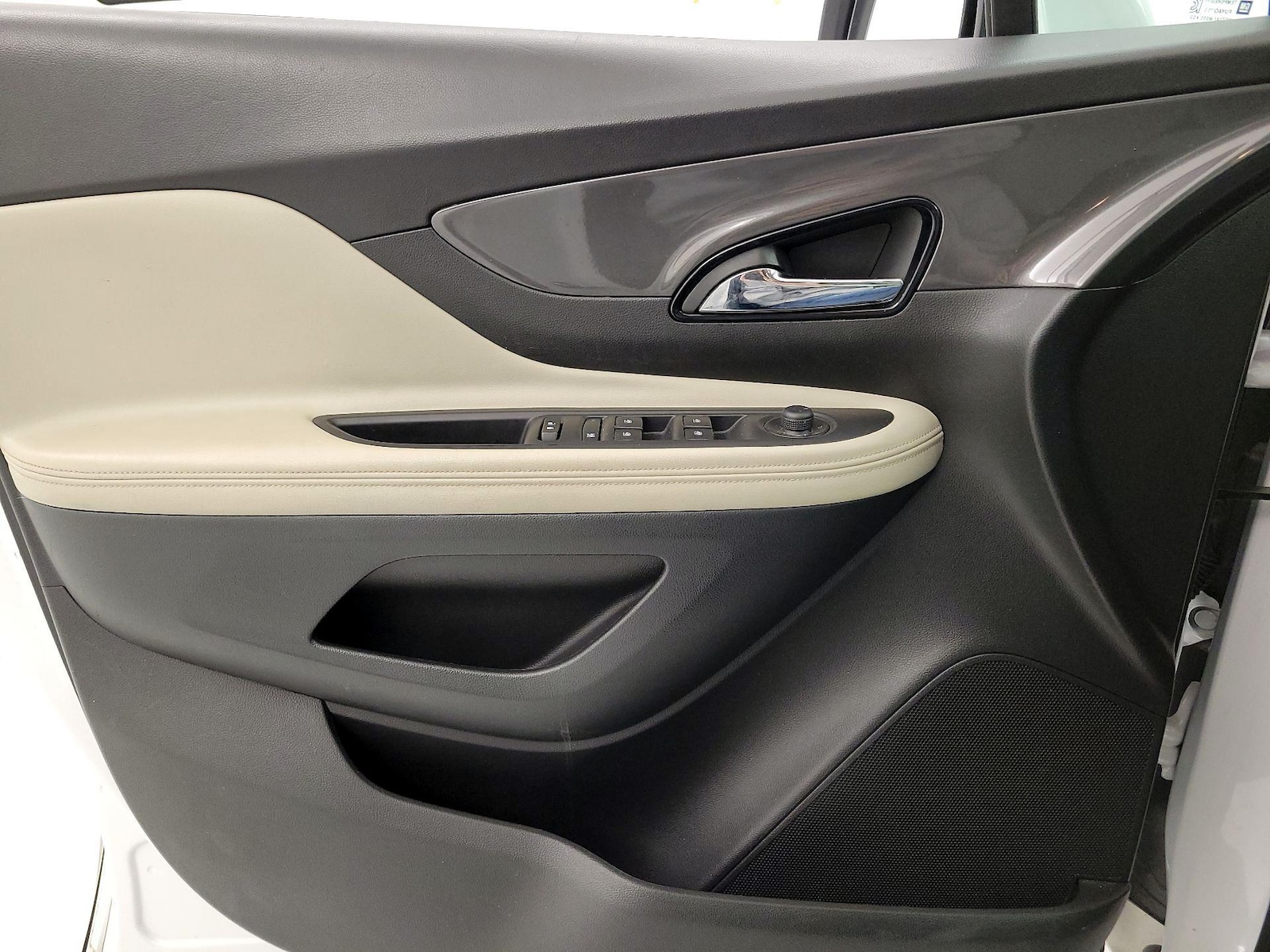 2018 Buick Encore Preferred II - Photo 13