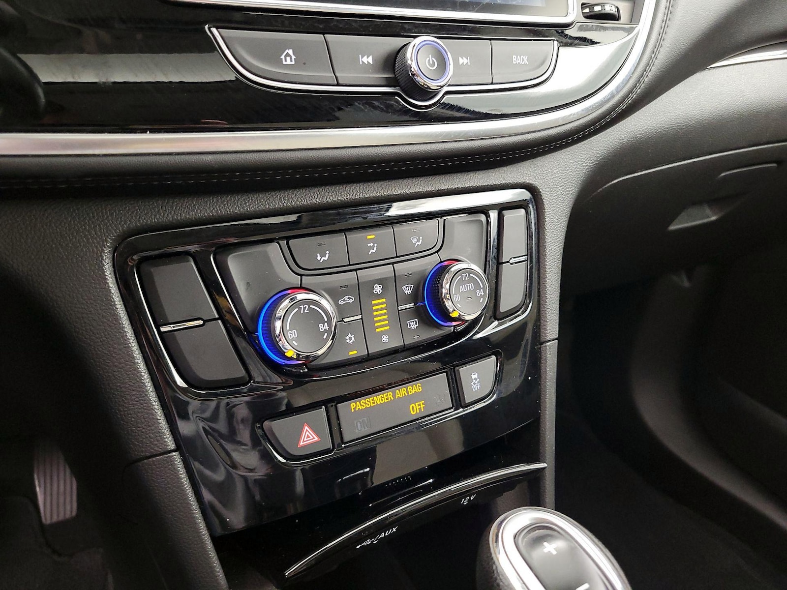 2018 Buick Encore Preferred II - Photo 17