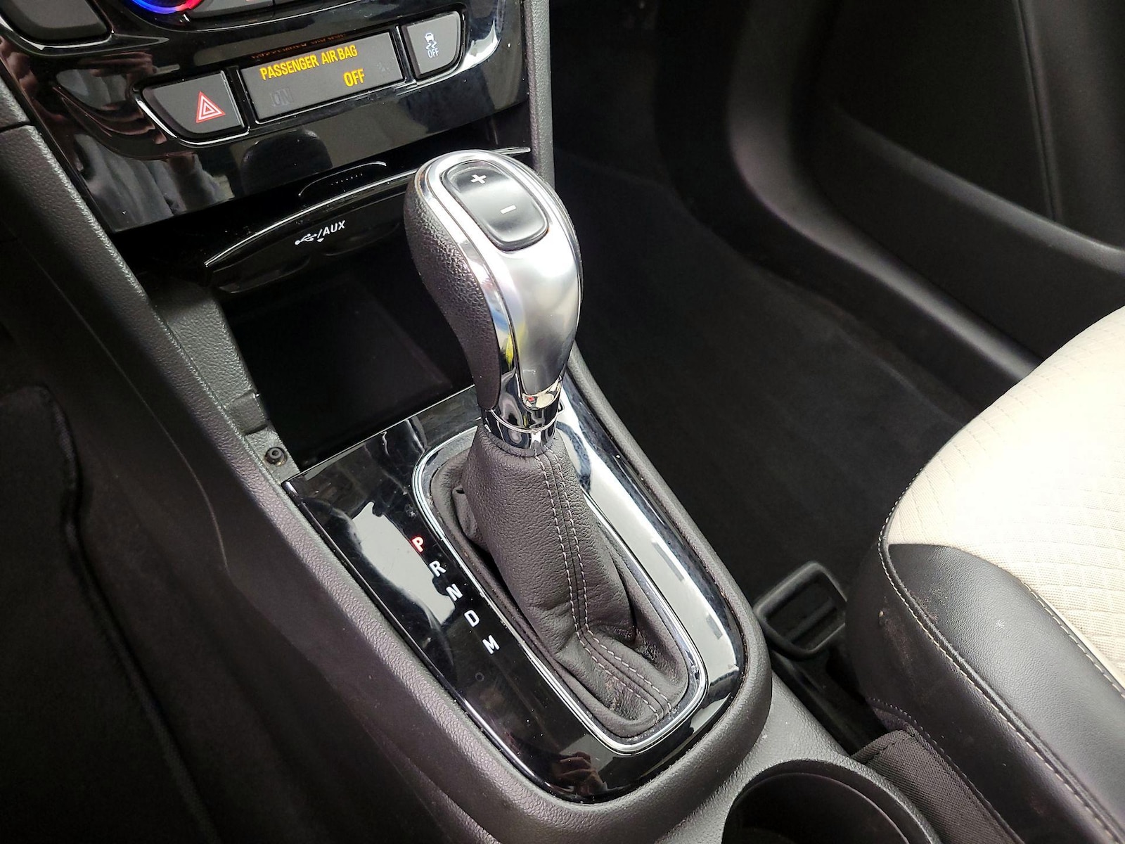 2018 Buick Encore Preferred II - Photo 18