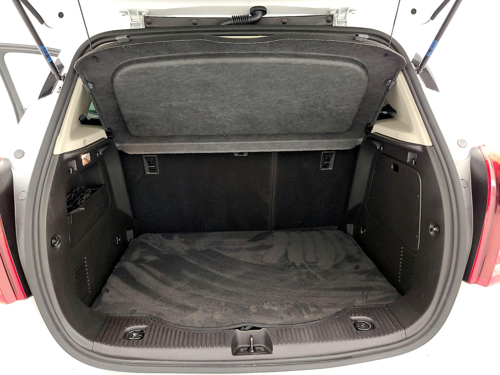 2018 Buick Encore Preferred II - Photo 22