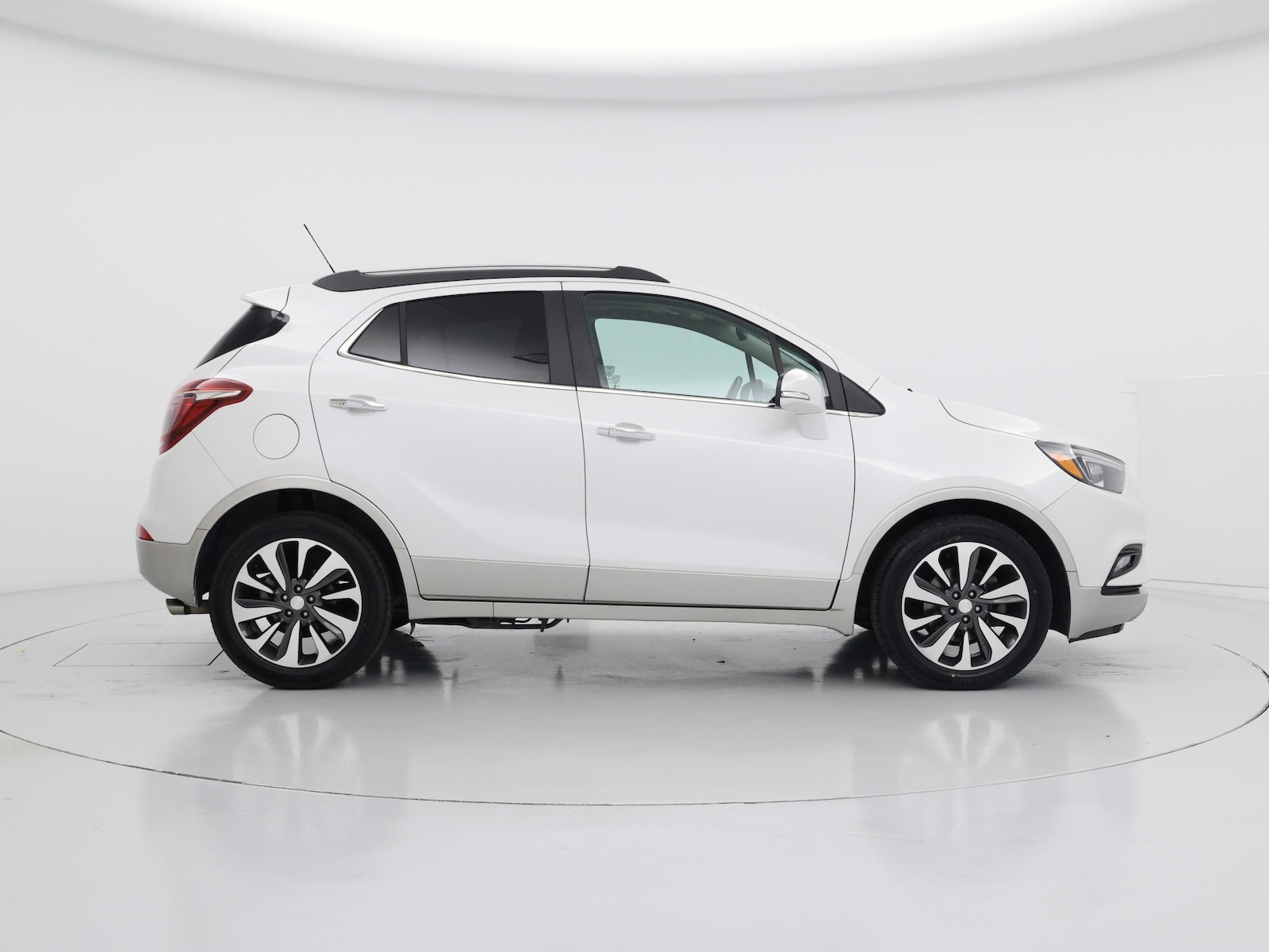 2018 Buick Encore Preferred II - Photo 8