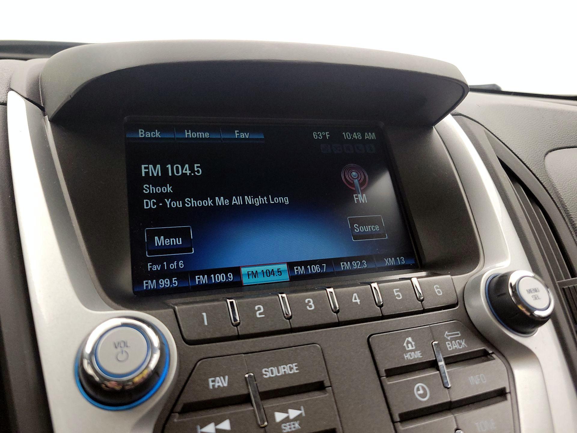 Thumbnail: 2015 Chevrolet Equinox - 15