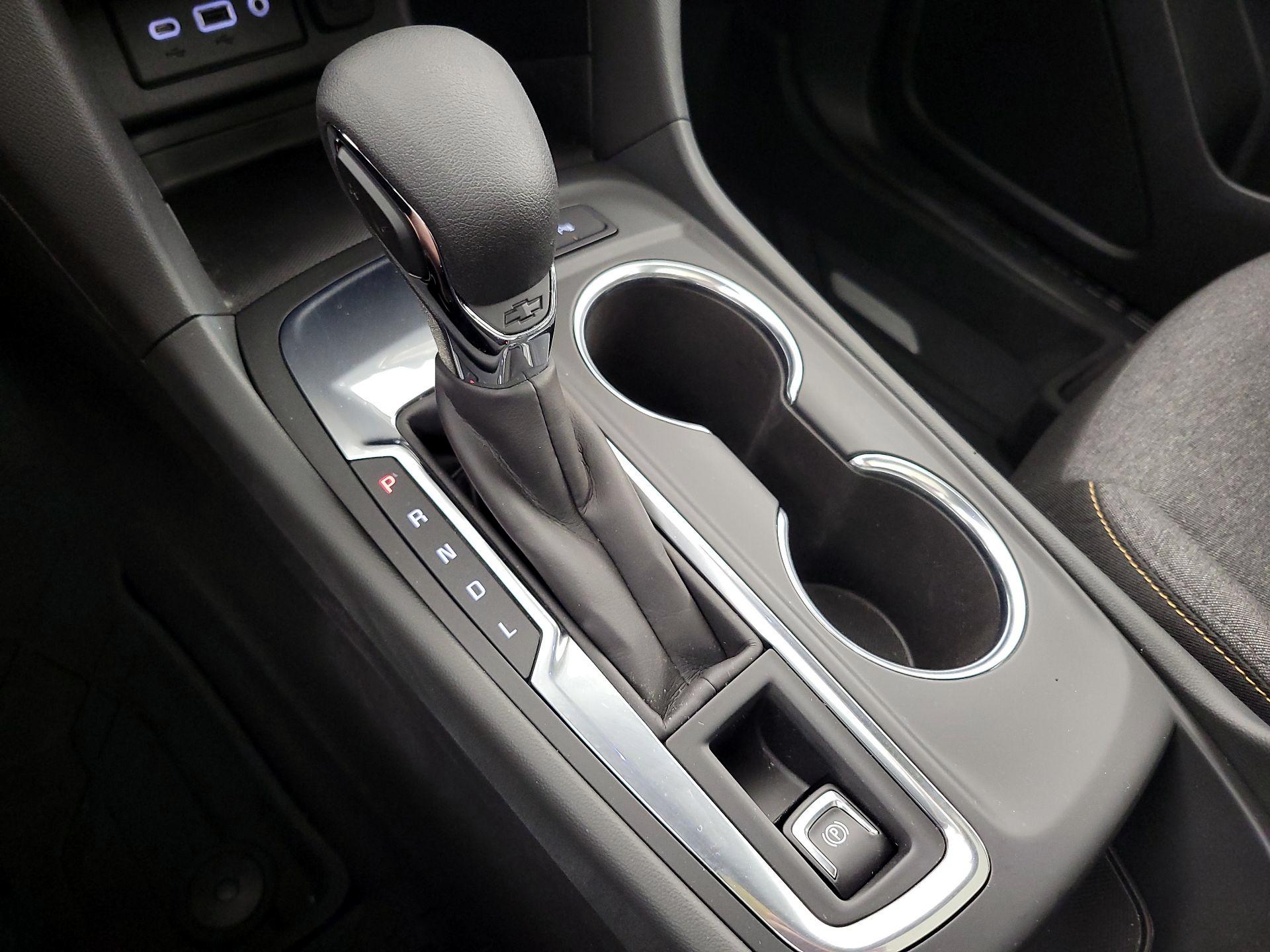 Thumbnail: 2022 Chevrolet Equinox - 17