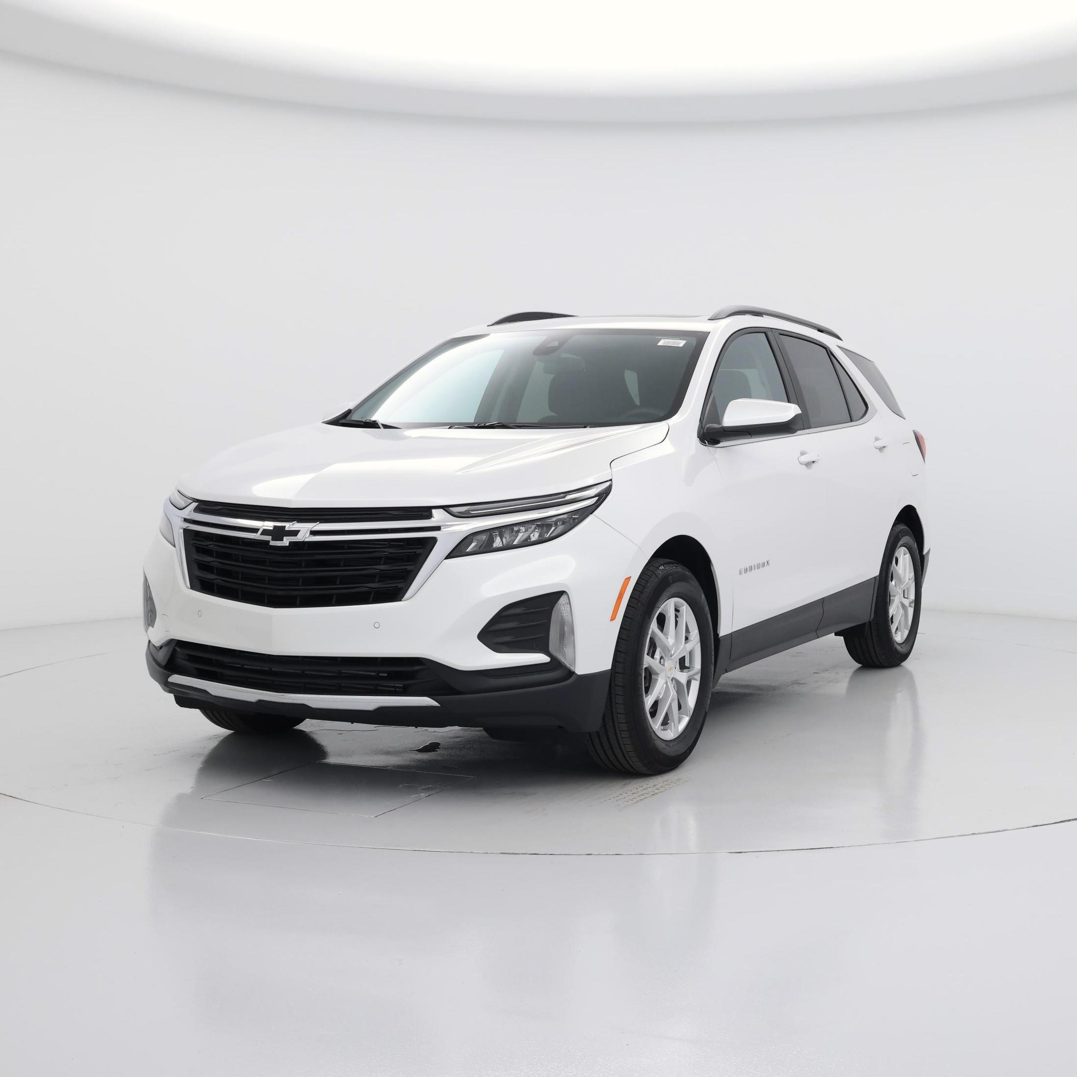 Thumbnail: 2022 Chevrolet Equinox - 4
