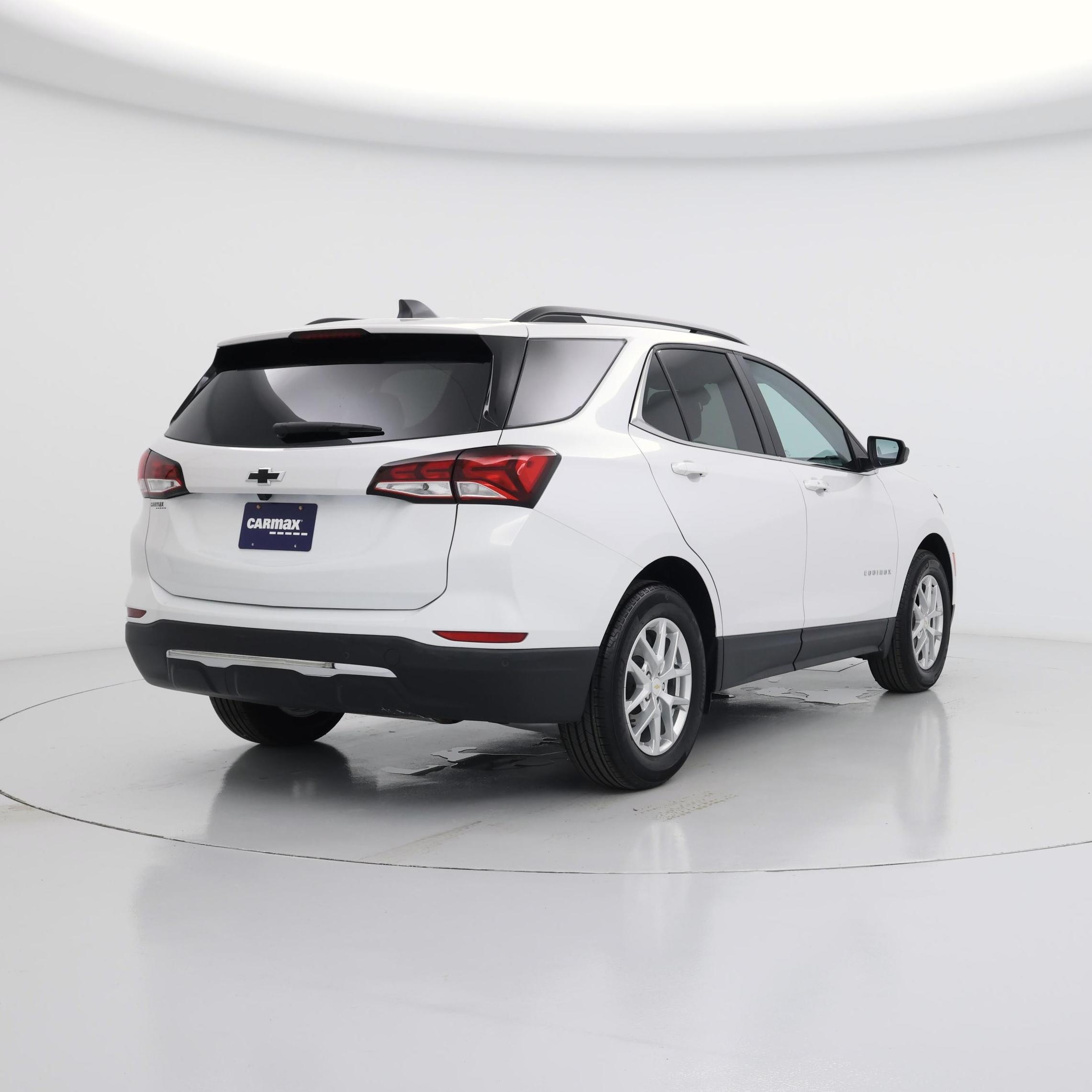 Thumbnail: 2022 Chevrolet Equinox - 8
