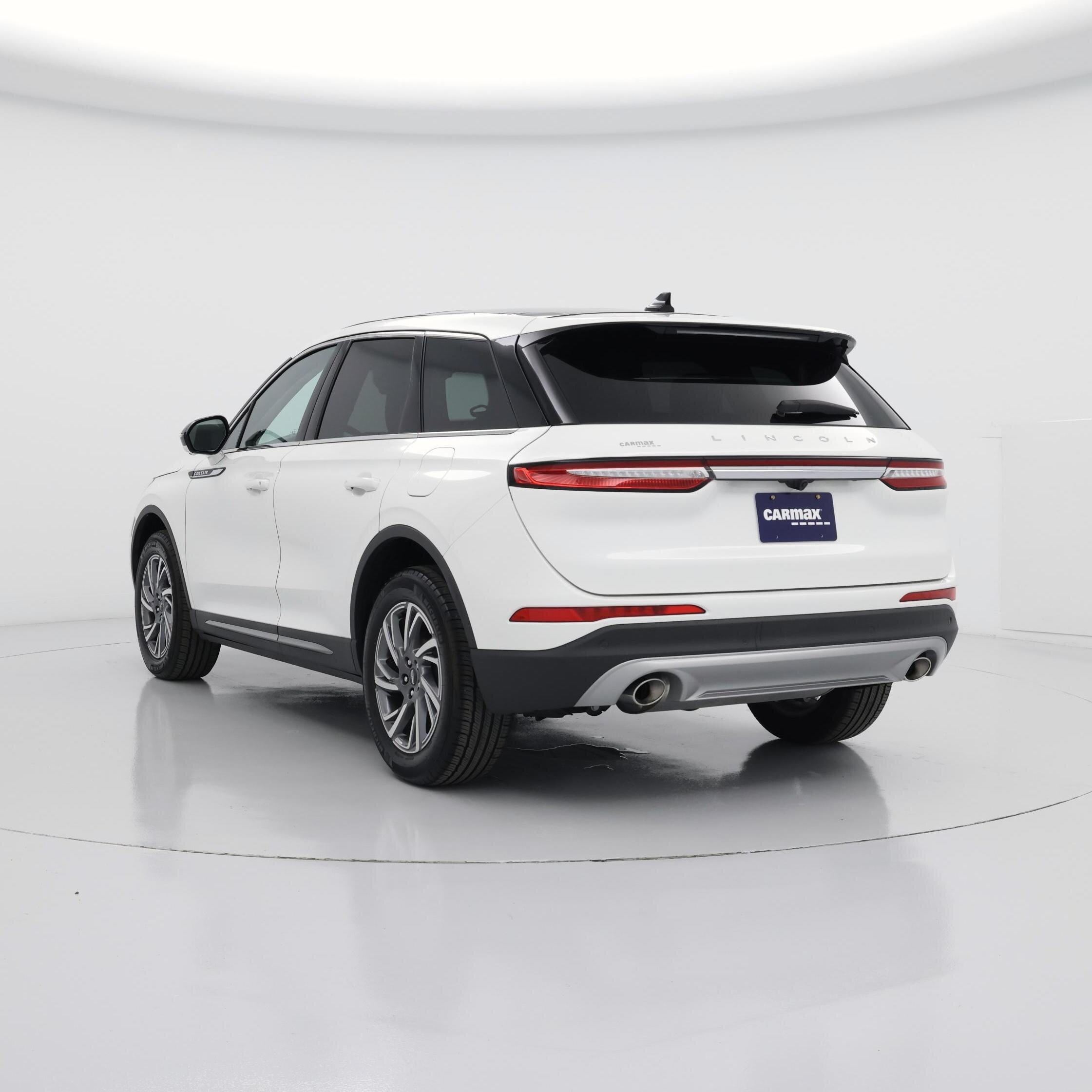 Thumbnail: 2024 Lincoln Corsair - 2