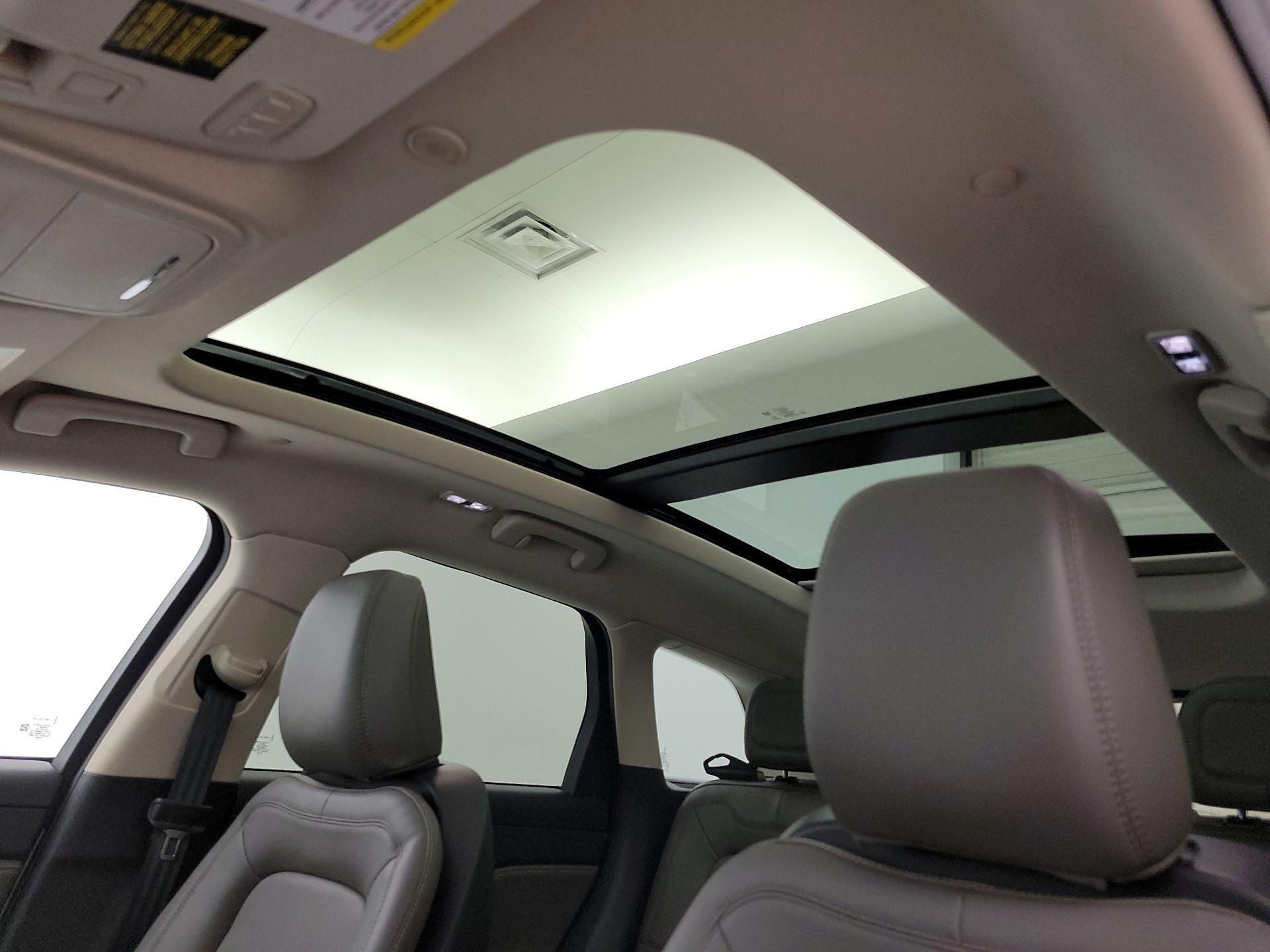 Thumbnail: 2024 Lincoln Corsair - 20