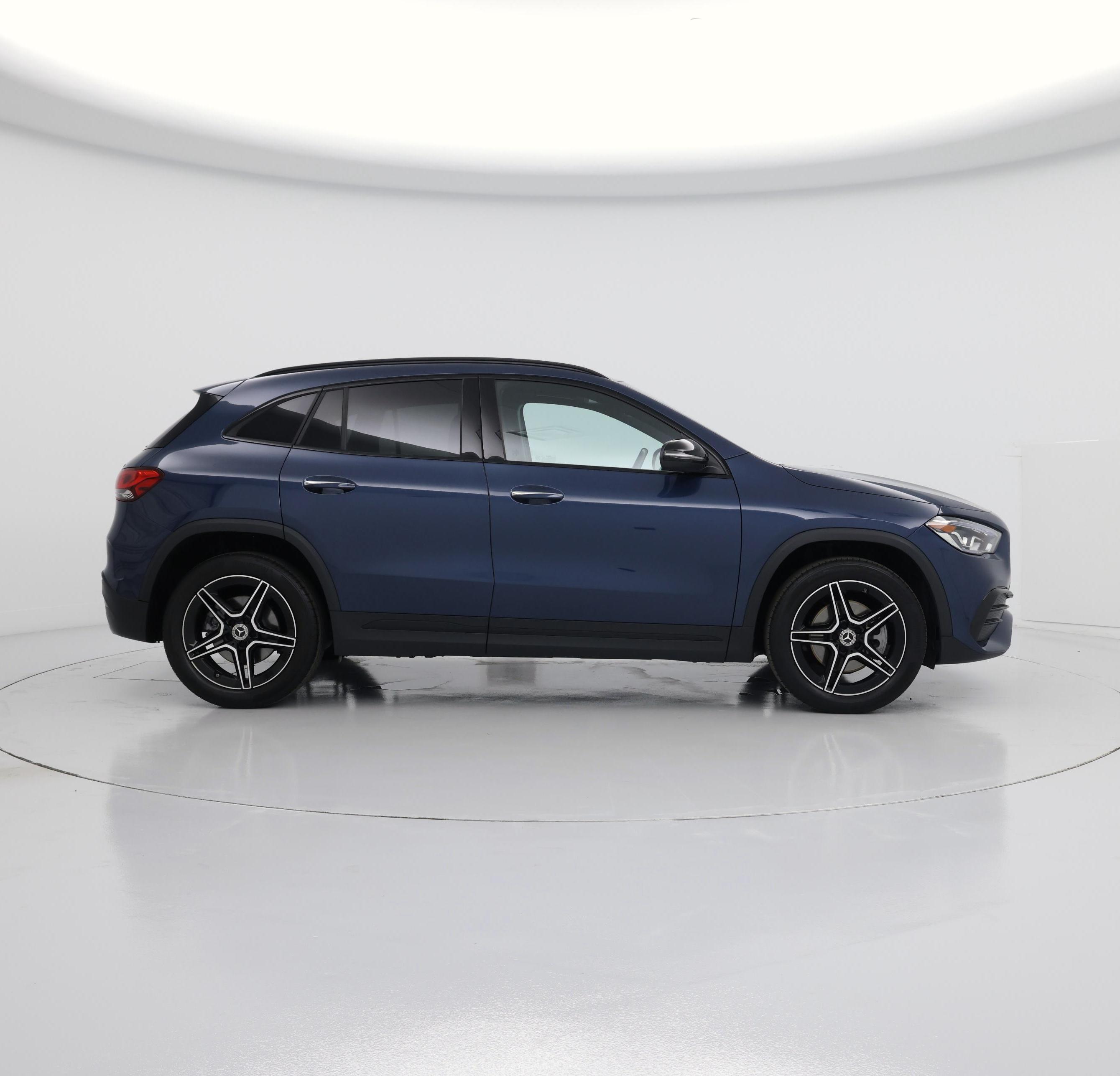Thumbnail: 2023 Mercedes-Benz GLA - 7
