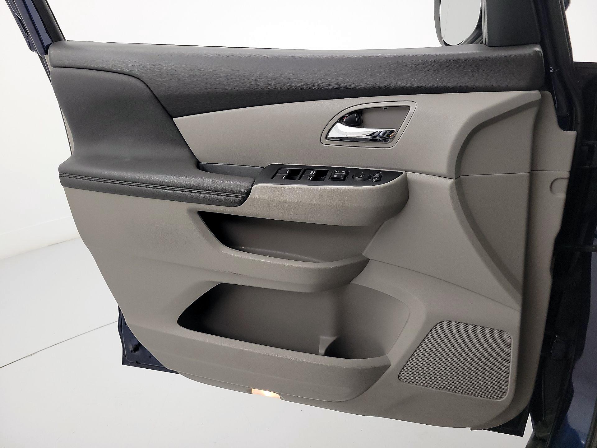 Thumbnail: 2014 Honda Odyssey - 12