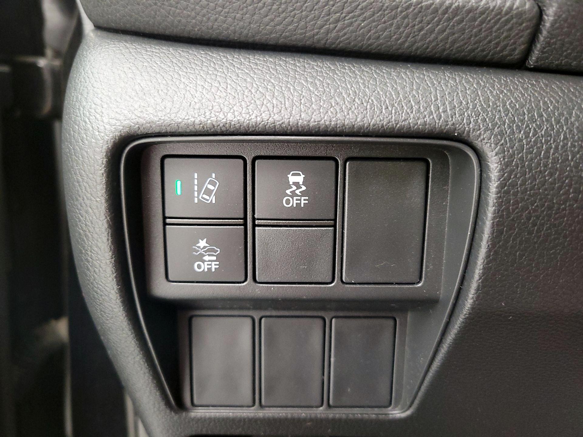 Thumbnail: 2017 Honda CR-V - 13