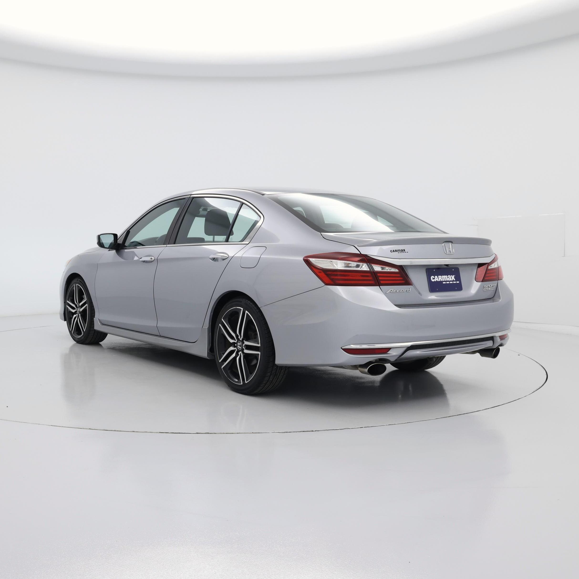 Thumbnail: 2017 Honda Accord - 2
