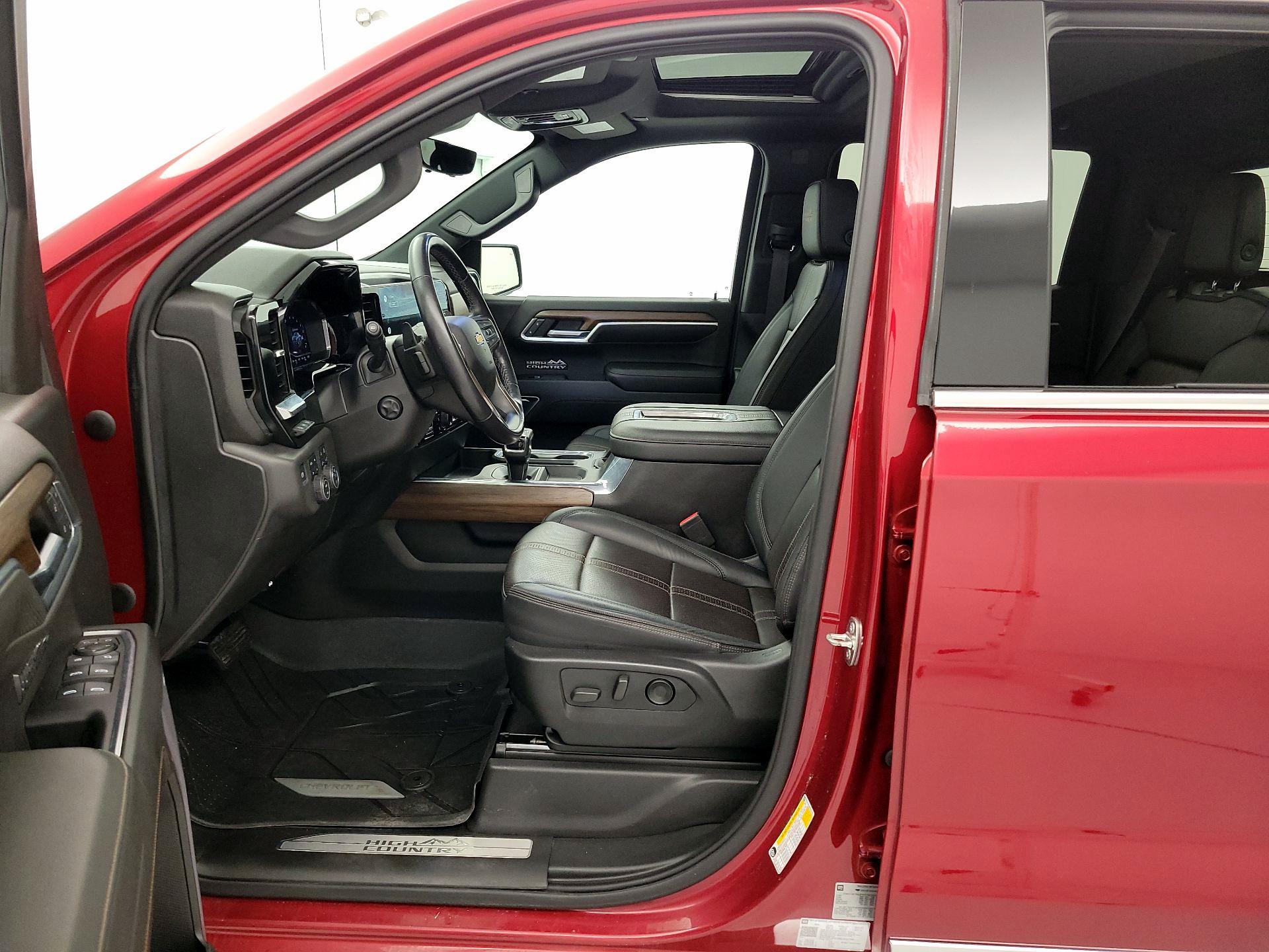 Thumbnail: 2022 Chevrolet Silverado 1500 - 11