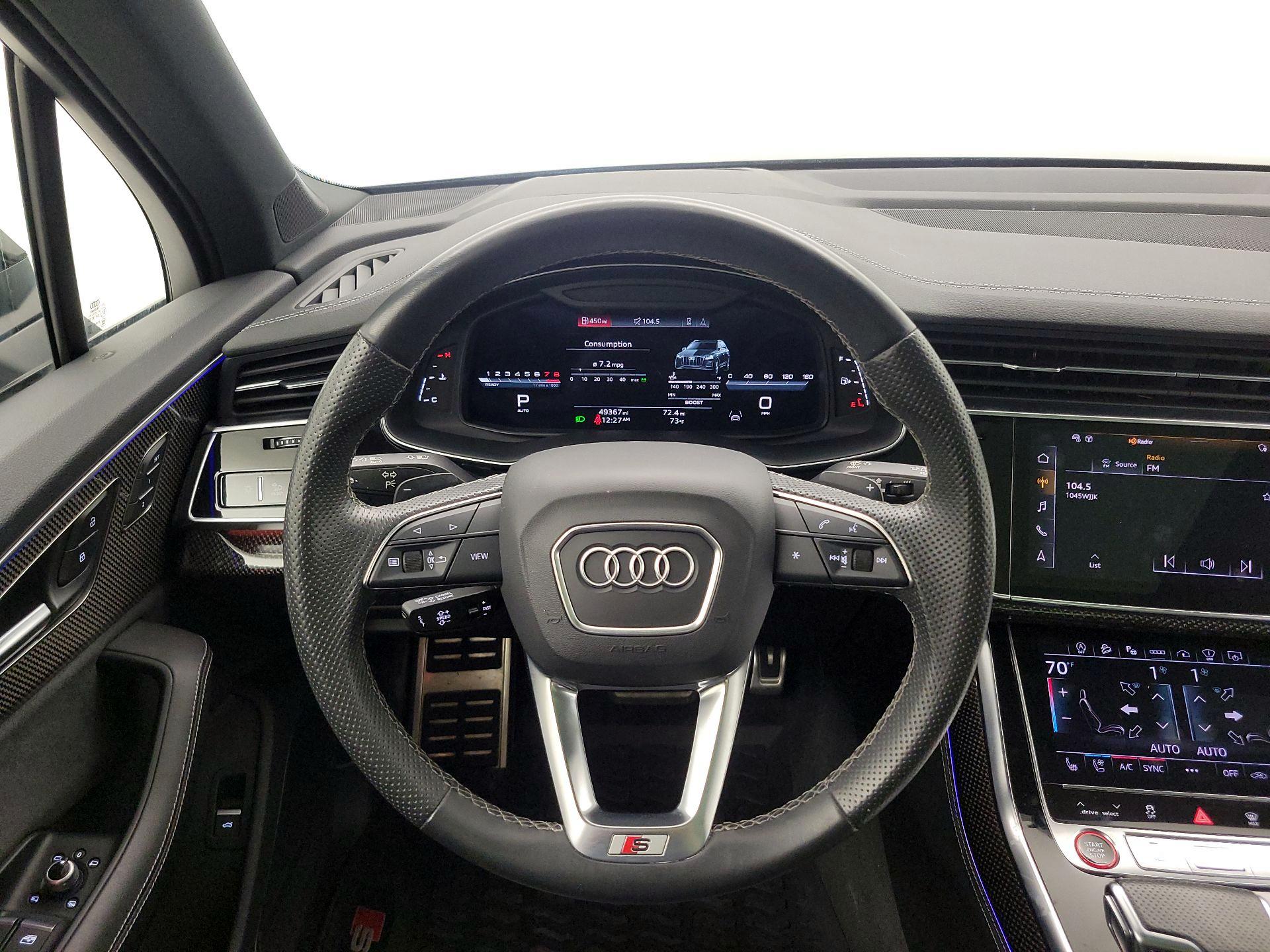 Thumbnail: 2023 Audi SQ7 - 10