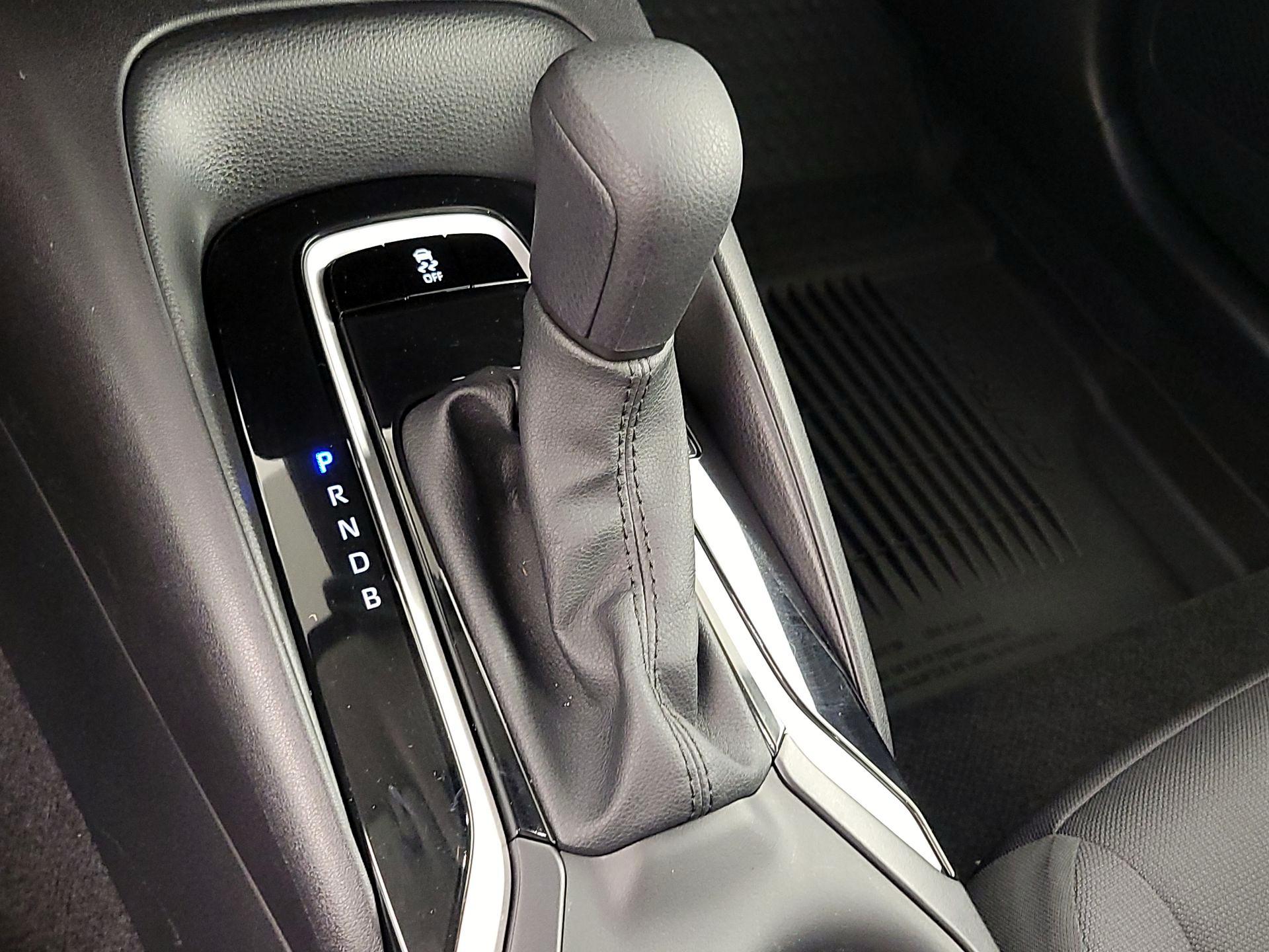 Thumbnail: 2025 Toyota Corolla - 17